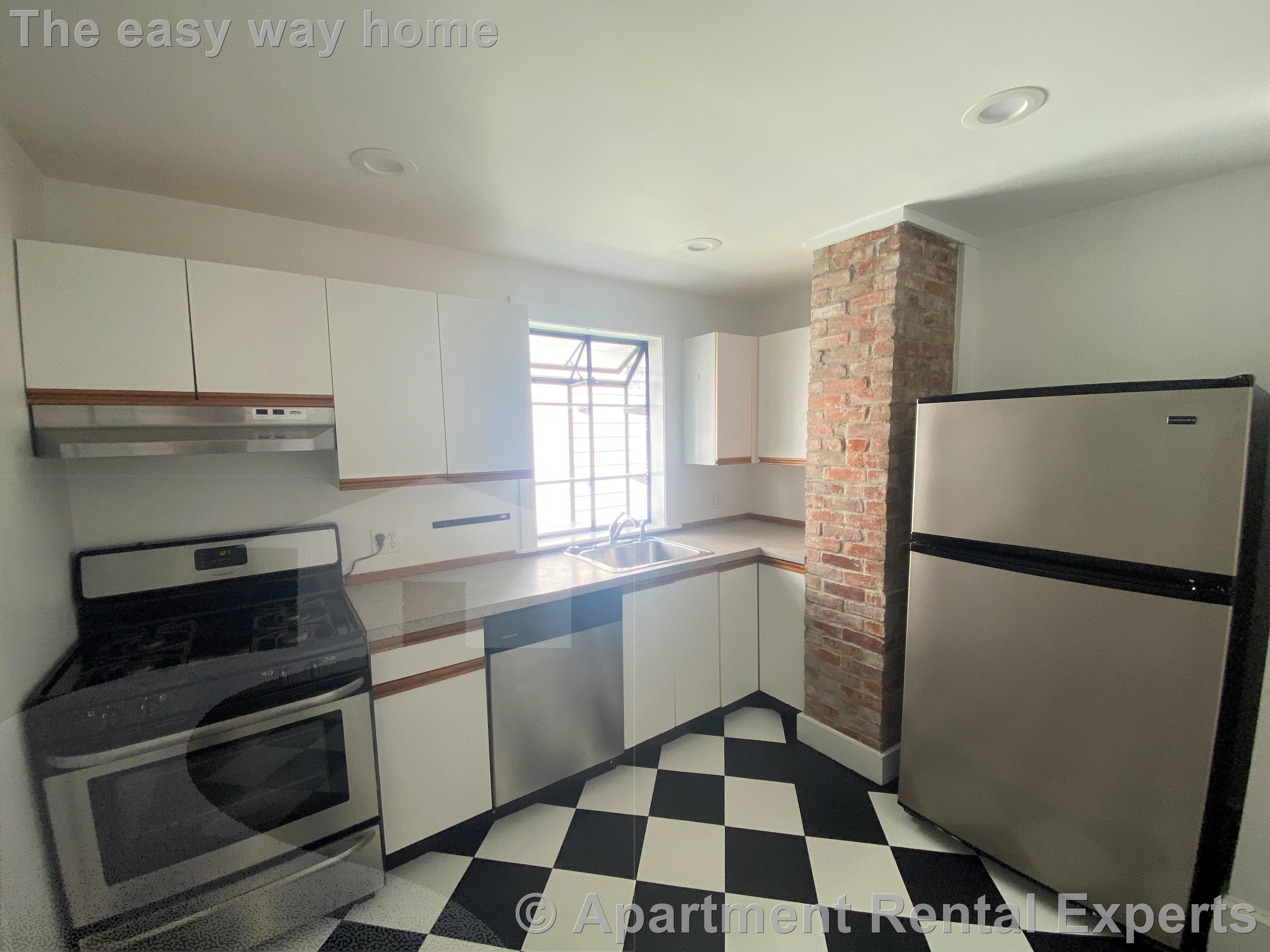 325 Western, Central Square