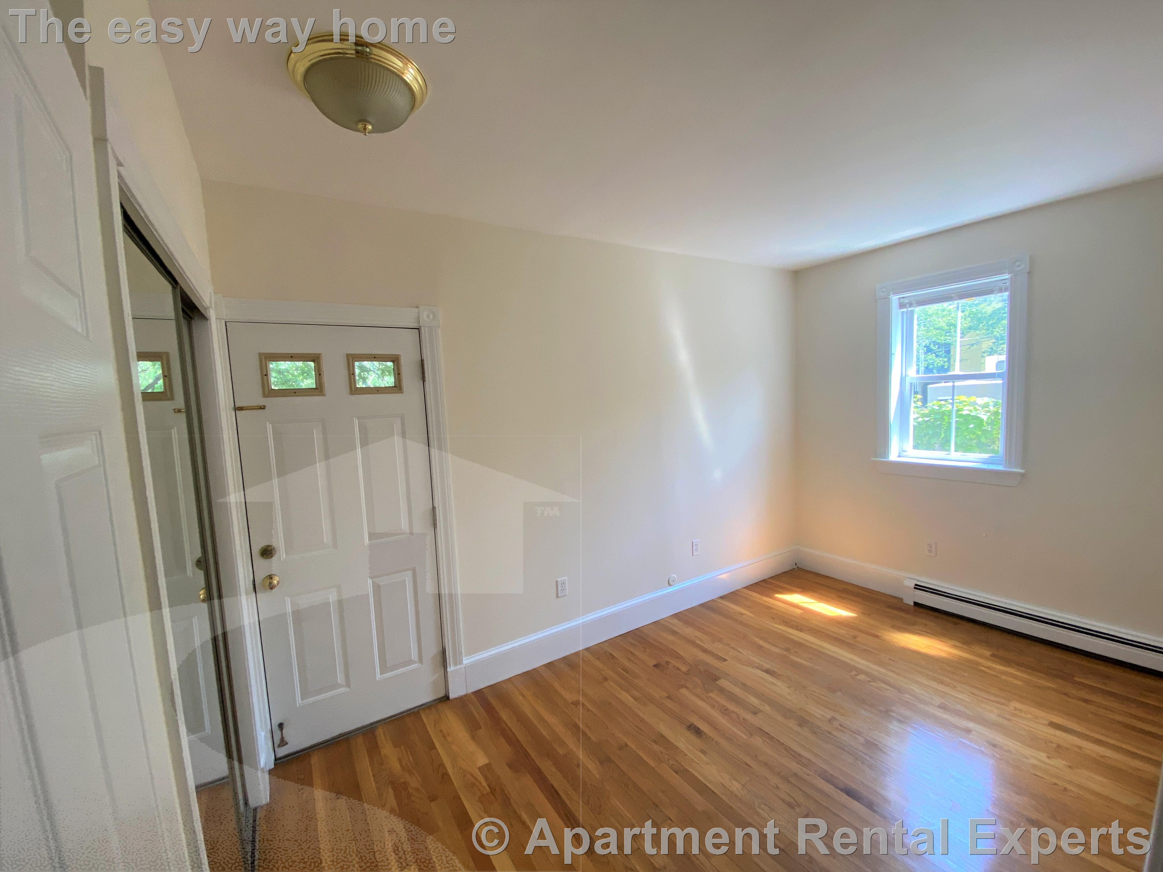 325 Western, Central Square