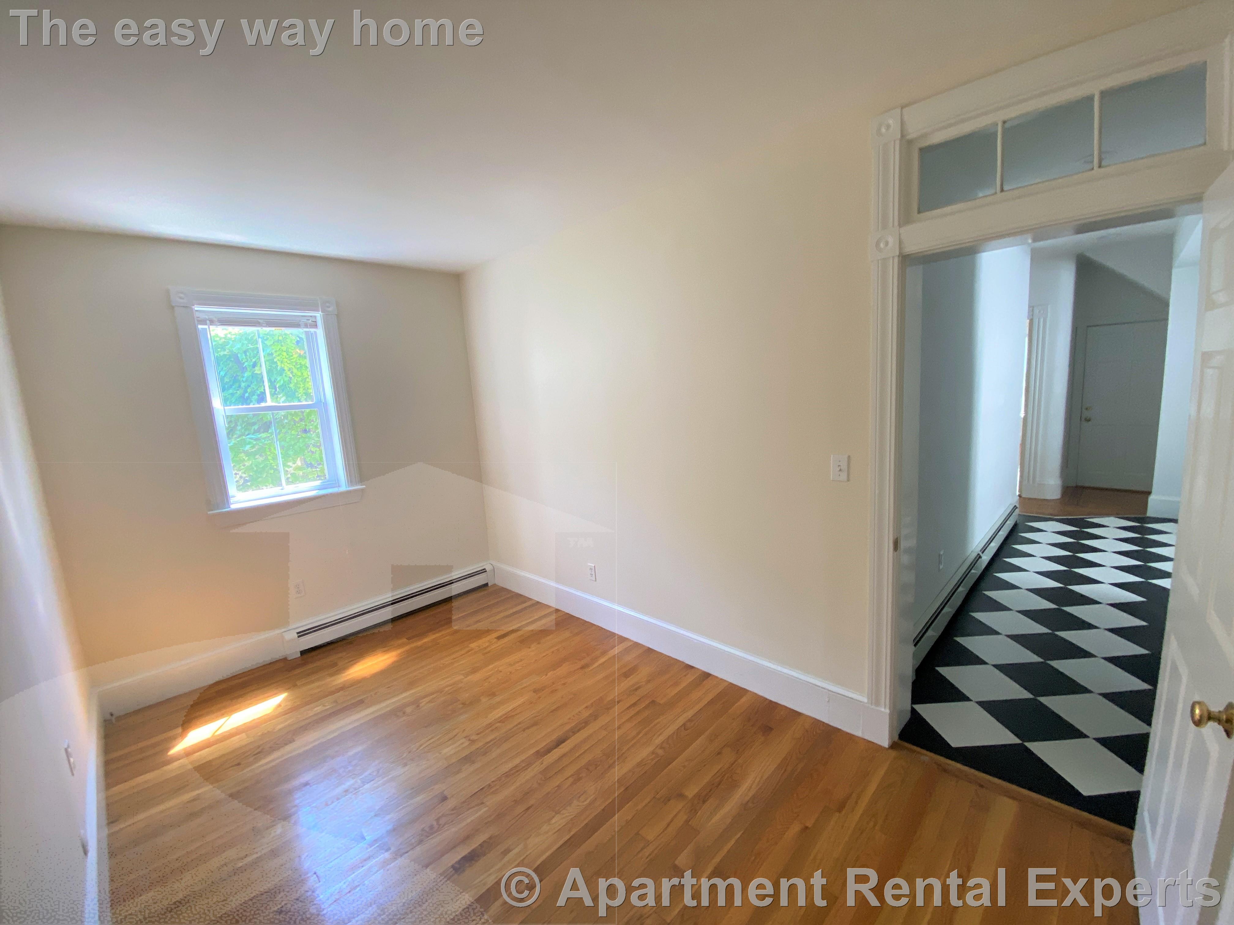 325 Western, Central Square