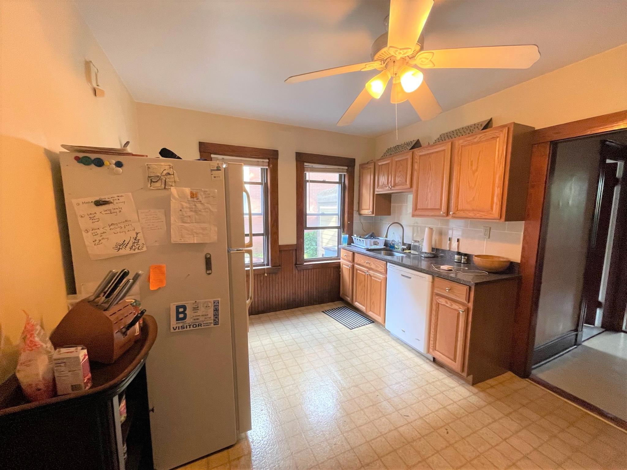 14 Winslow Ave, Davis Square