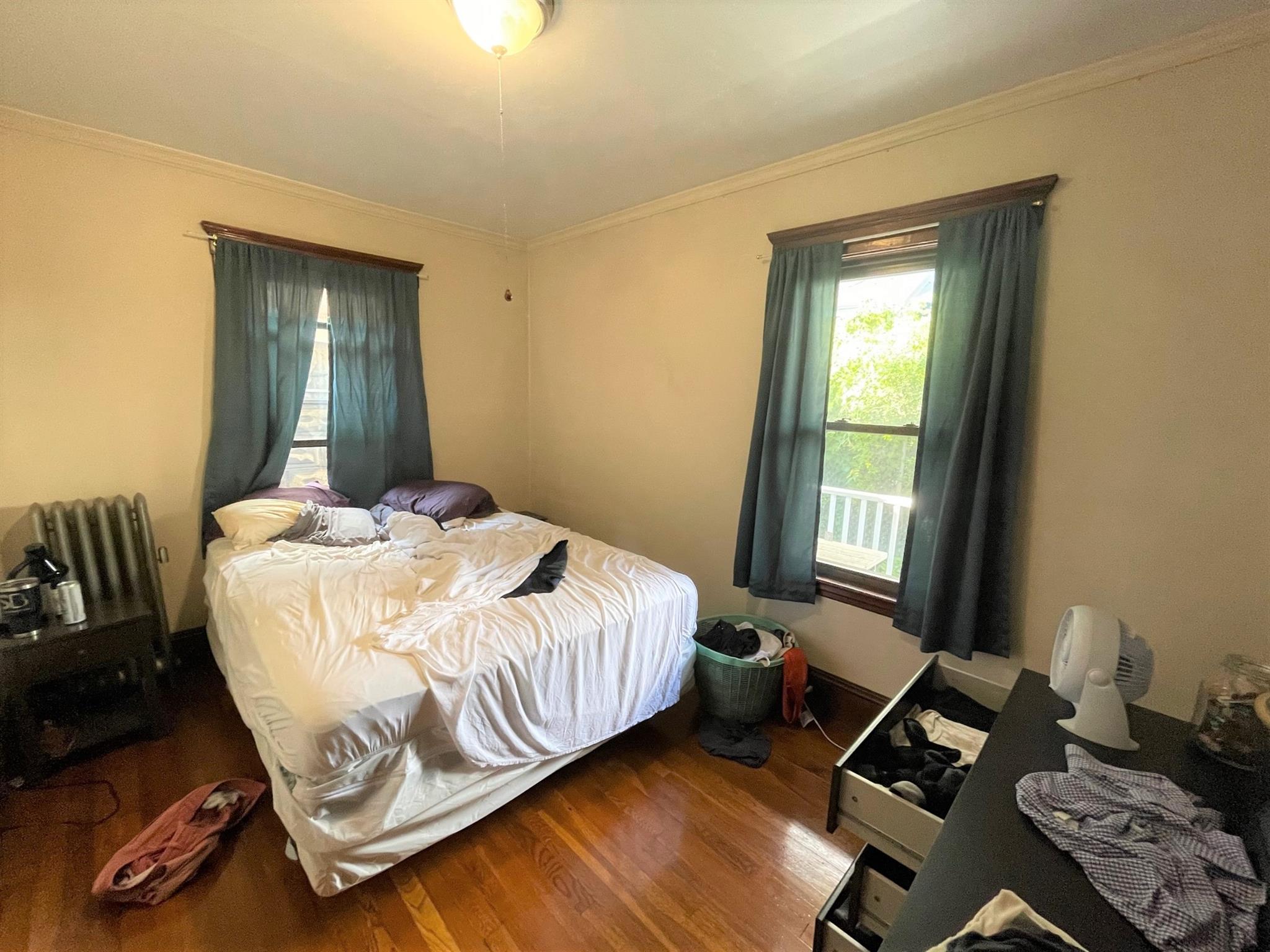 14 Winslow Ave, Davis Square