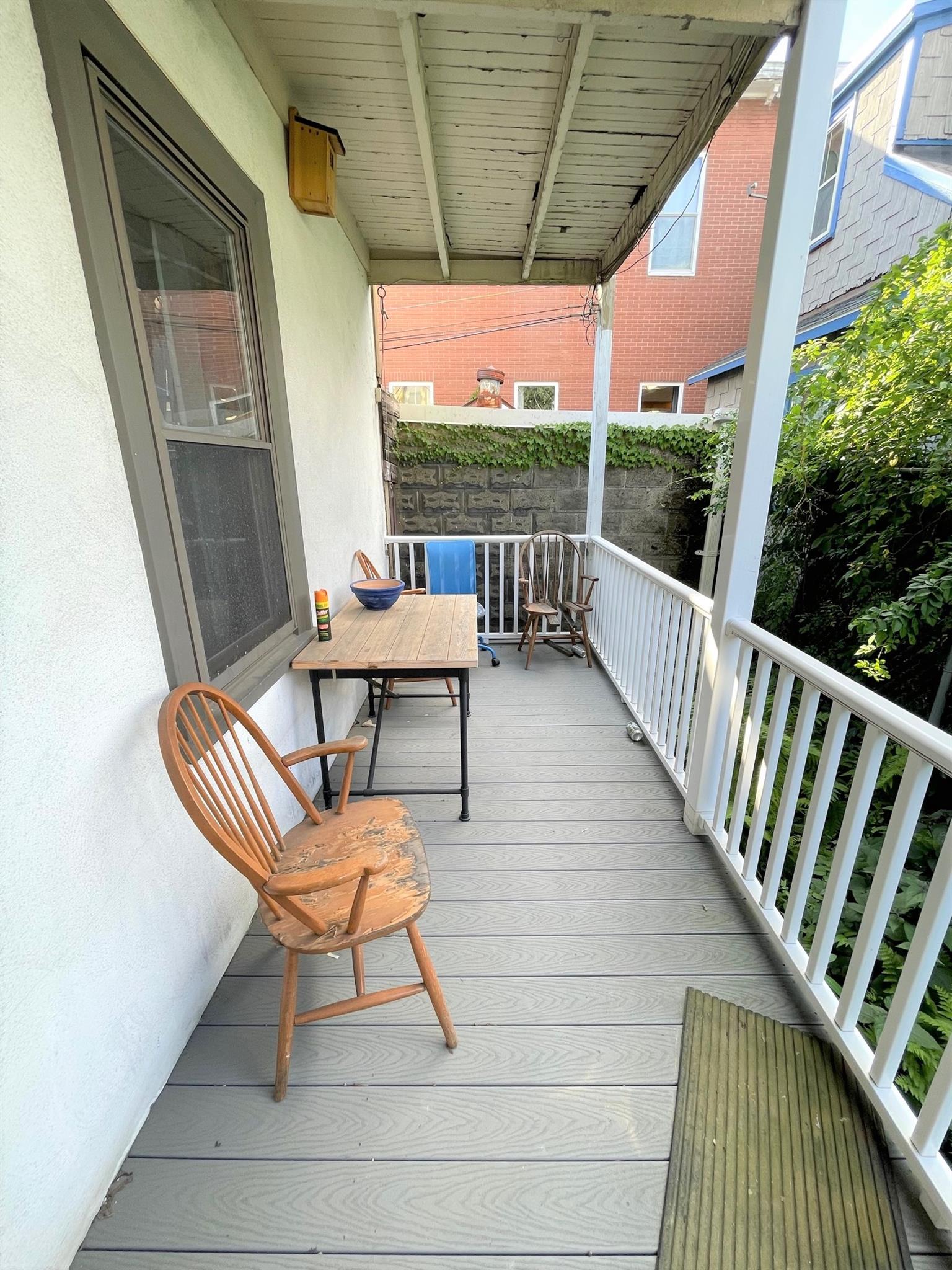 14 Winslow Ave, Davis Square