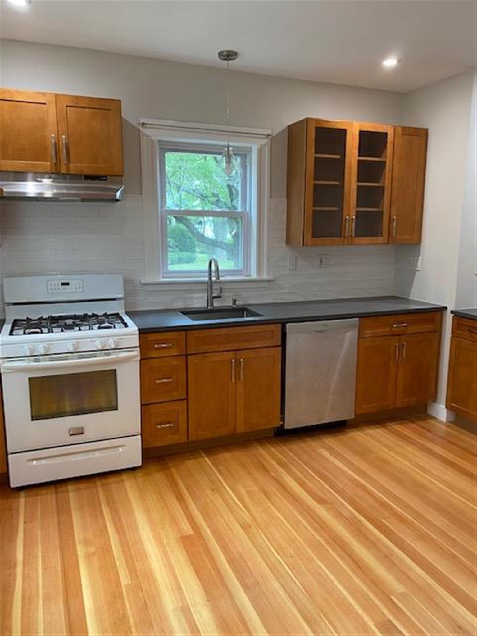 132 Boston Ave, Ball Square