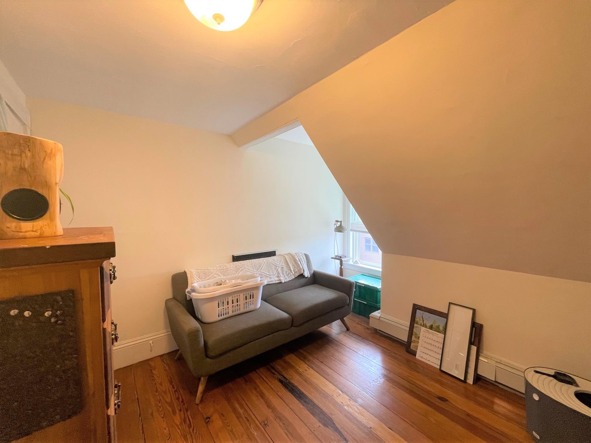 7 Ibbetson St, Porter Square