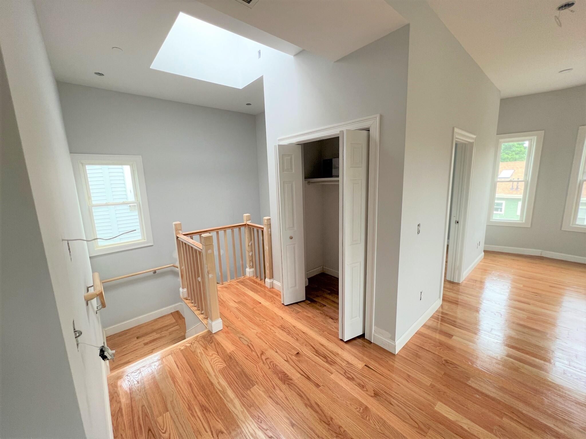 126 Cross St, East Somerville