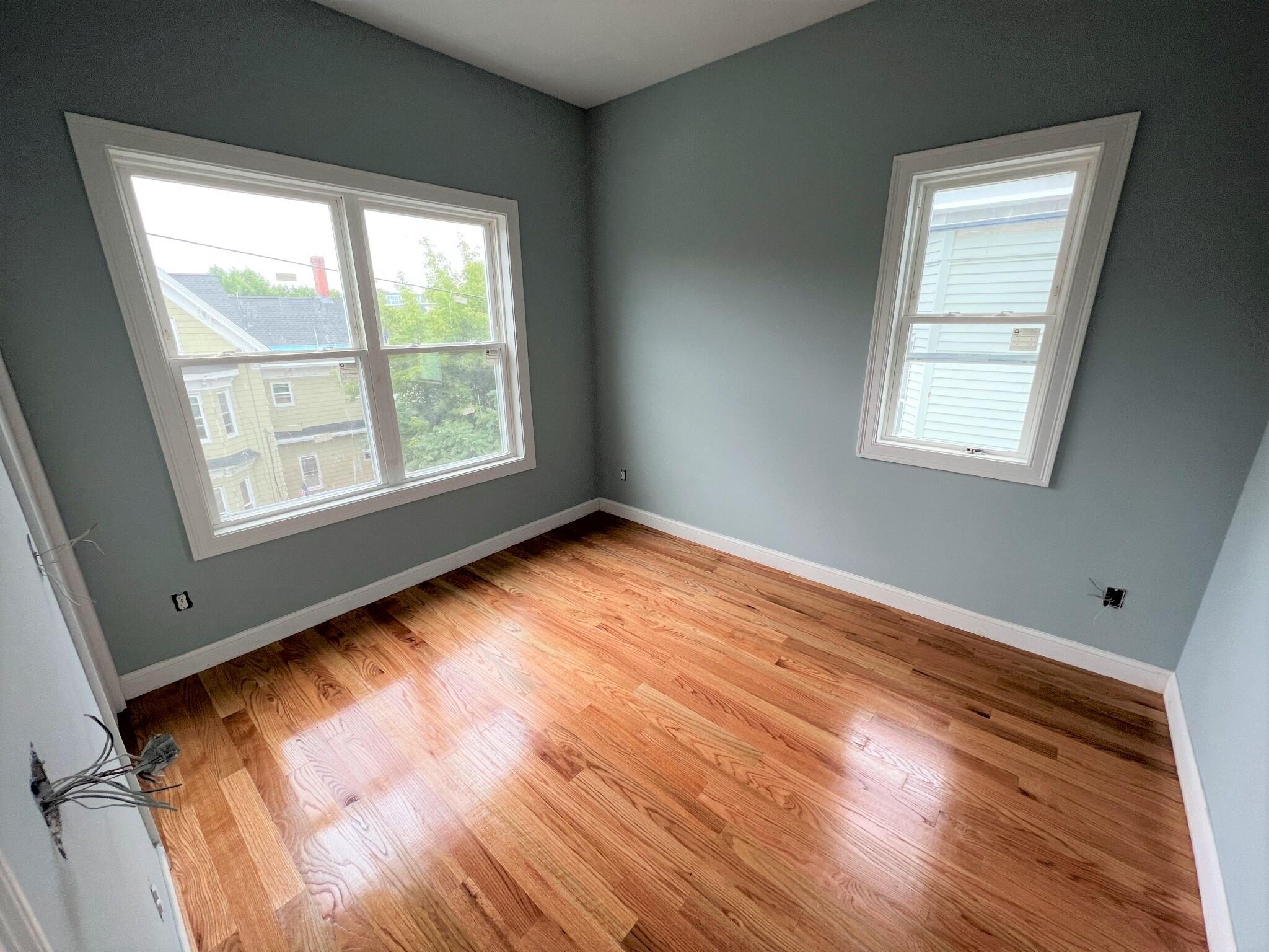 126 Cross St, East Somerville