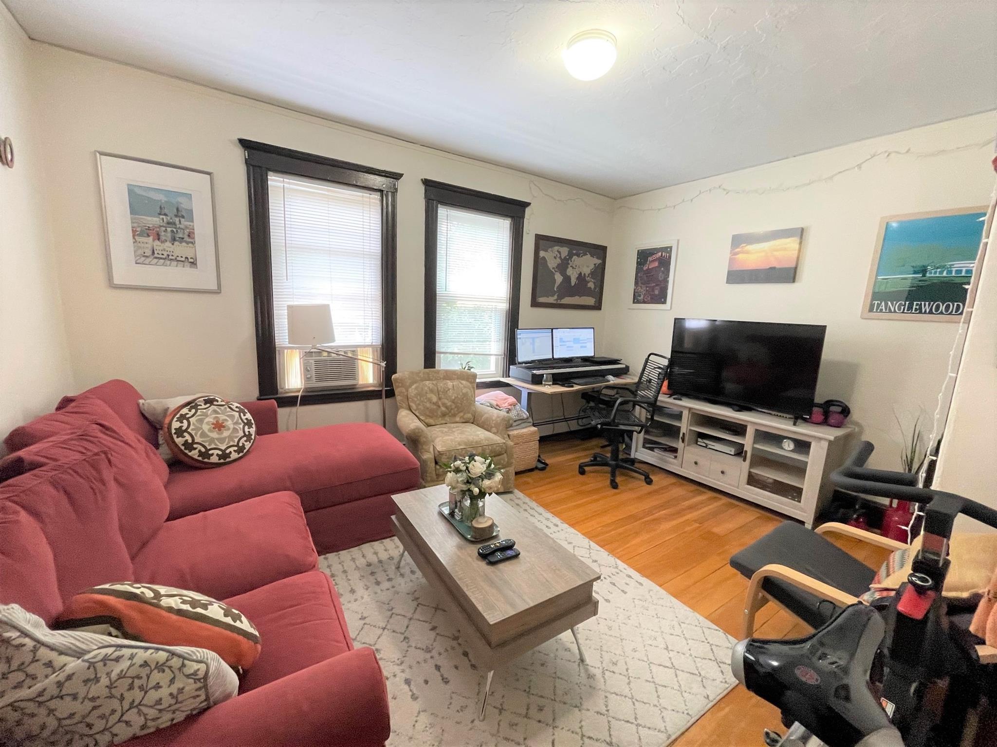 40 Linden Ave, Porter Square