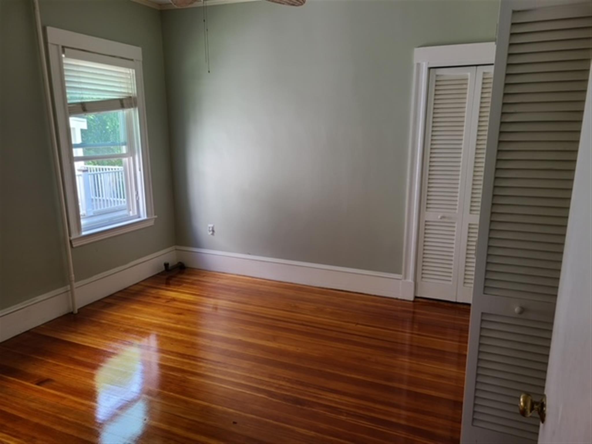 80 Bay State Ave, Davis Square