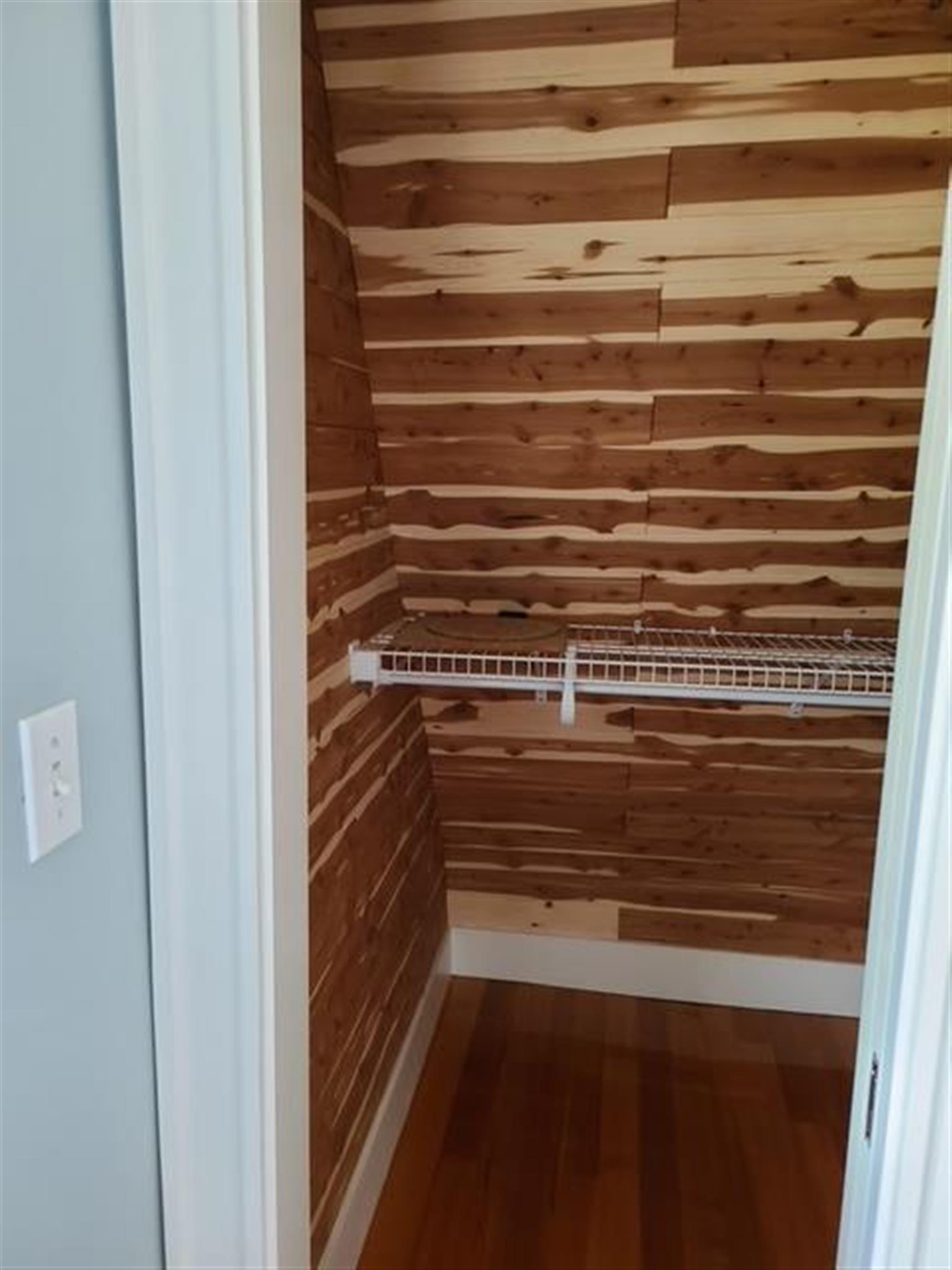 80 Bay State Ave, Davis Square