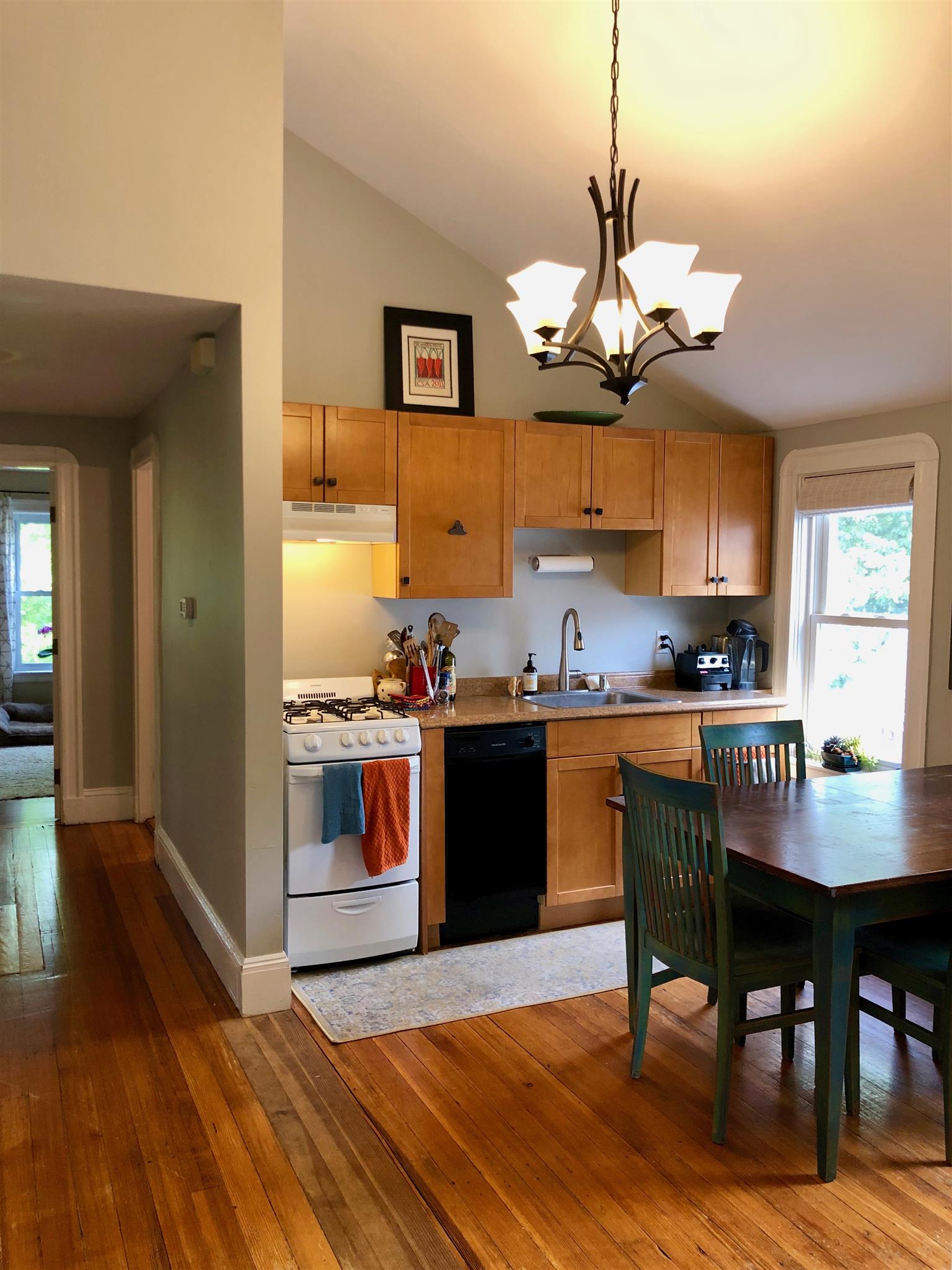 132 Boston Ave, Davis Square