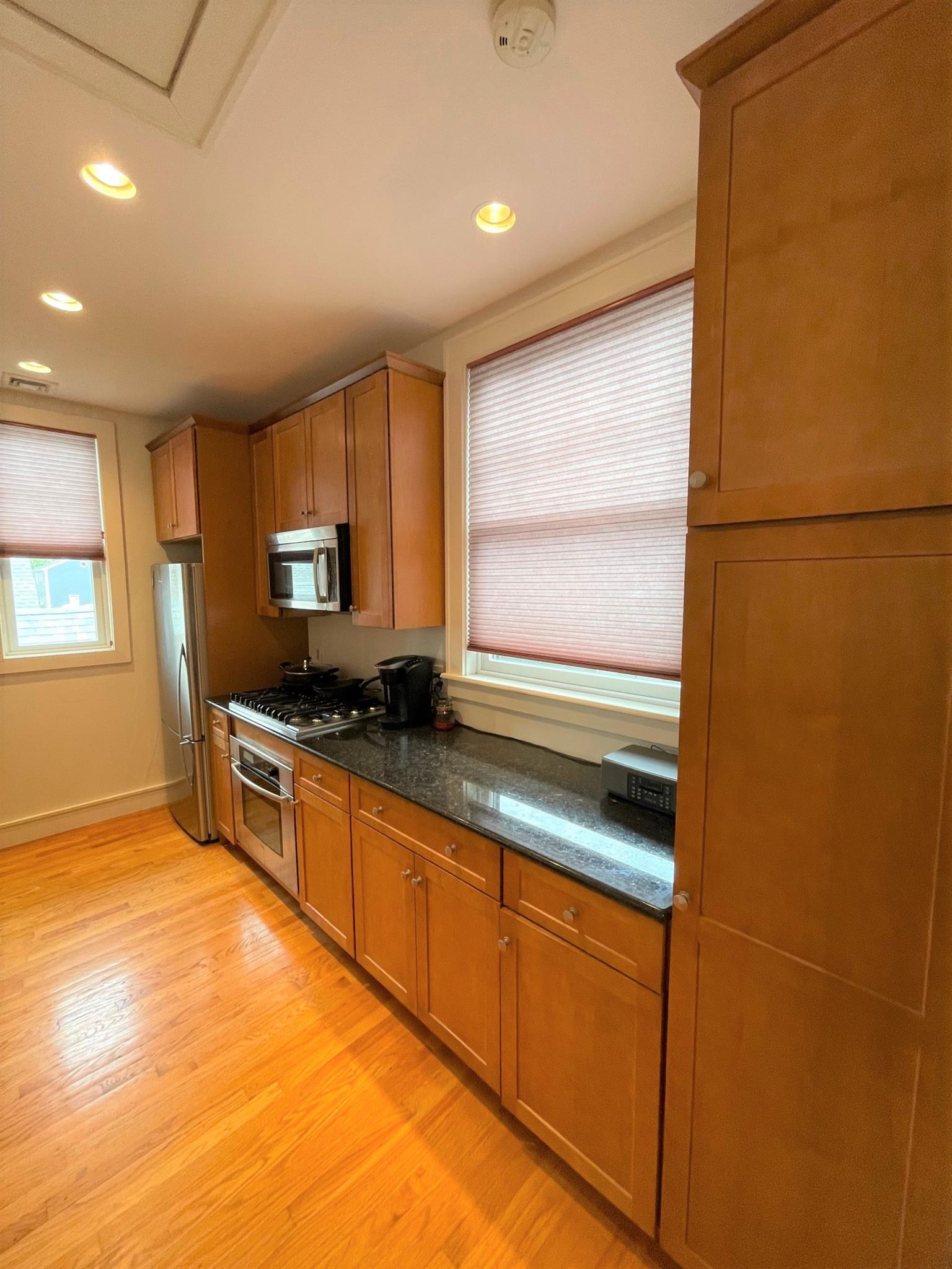 20 Cottage Ave, Davis Square