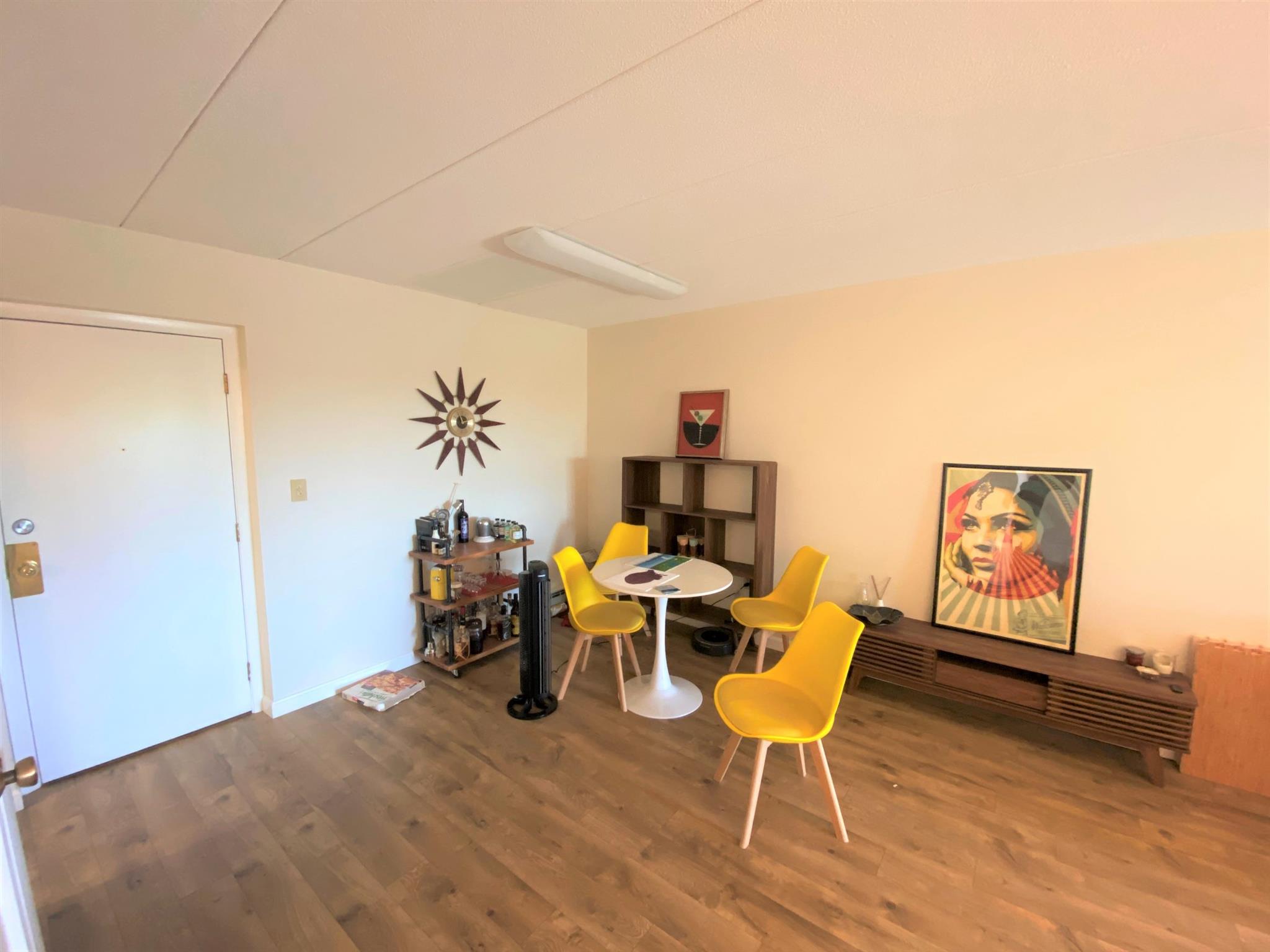 60 Pleasant St, Arlington