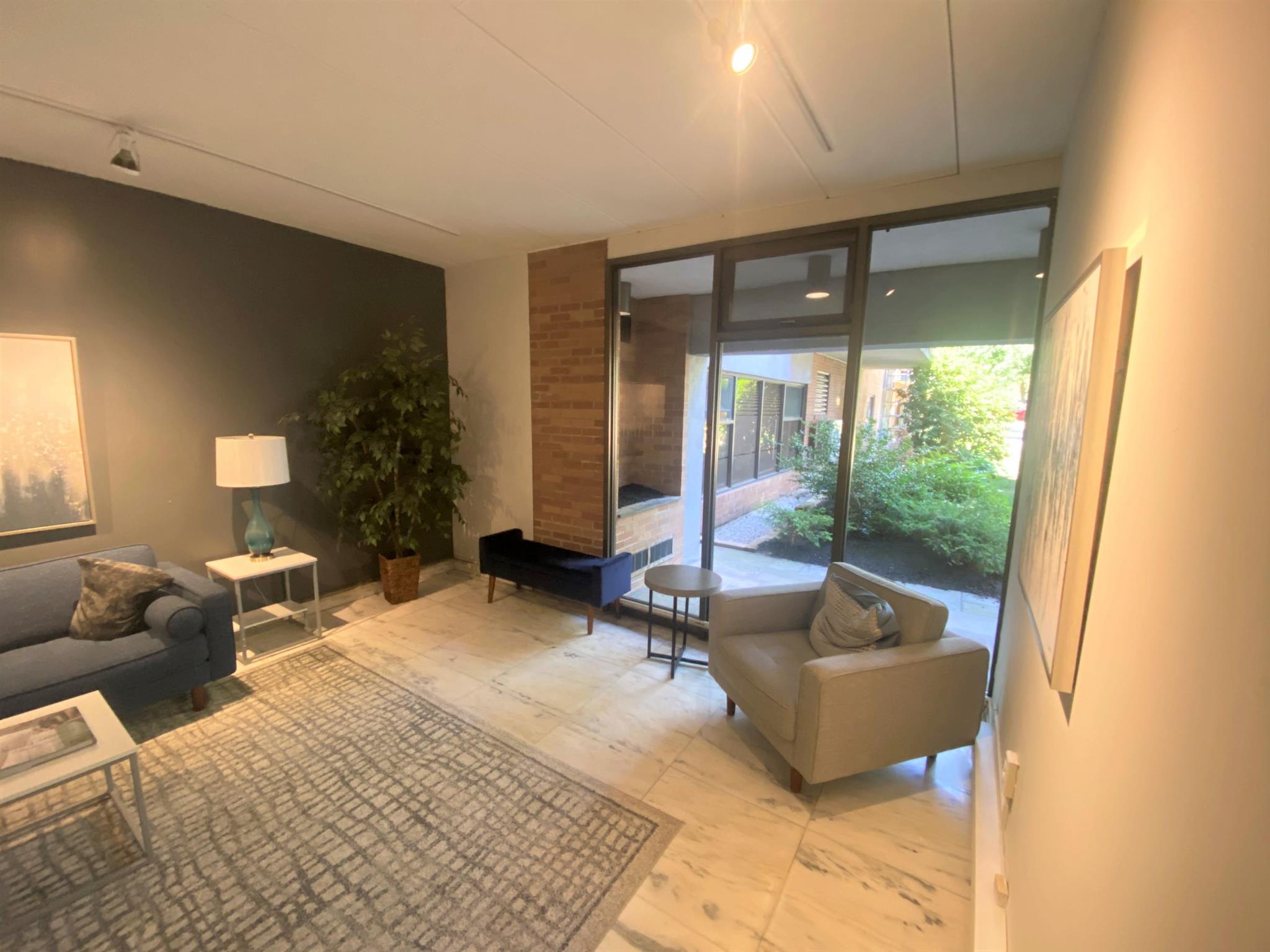 60 Pleasant St, Arlington