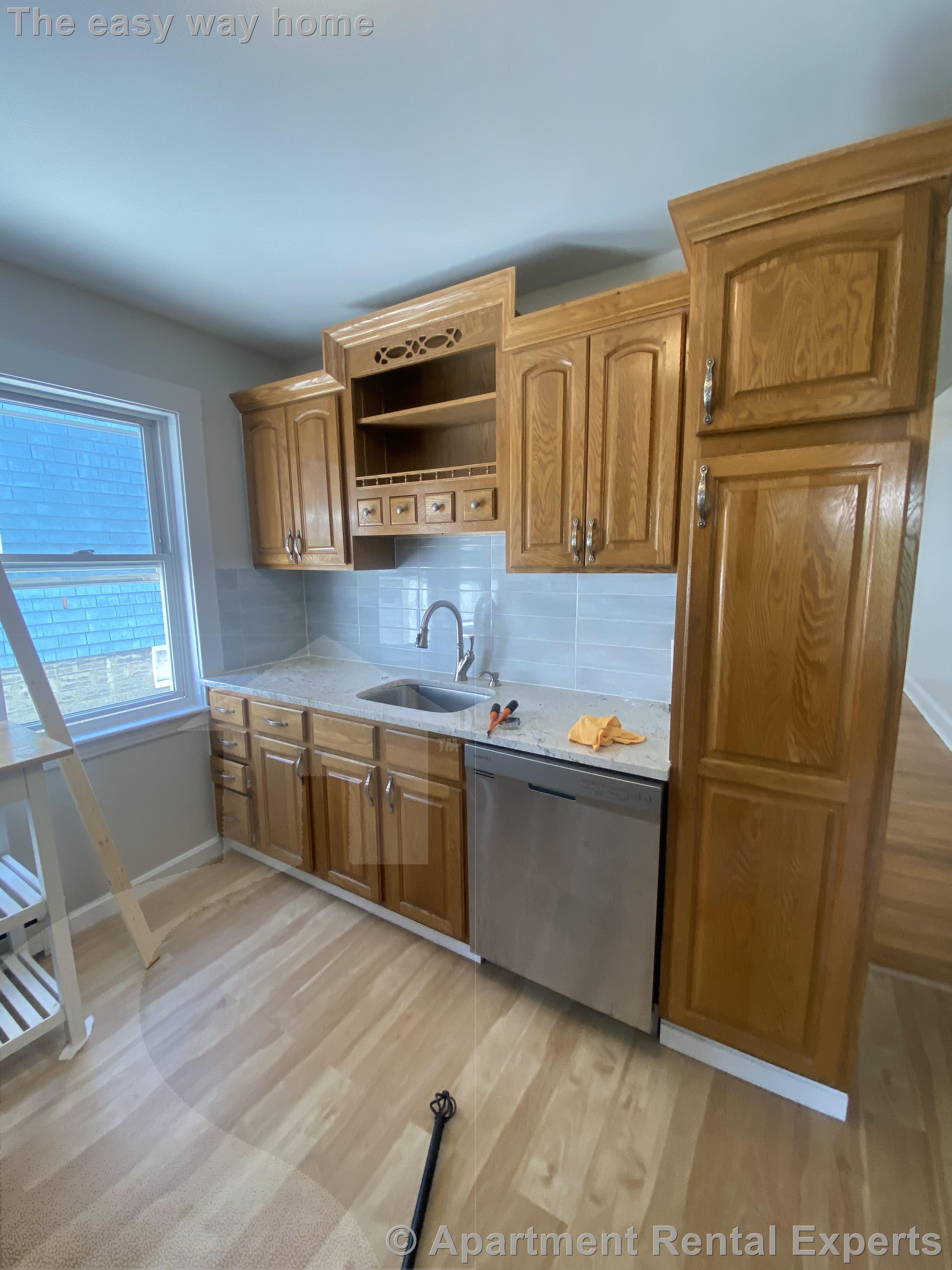 77 Fairfax, Powderhouse