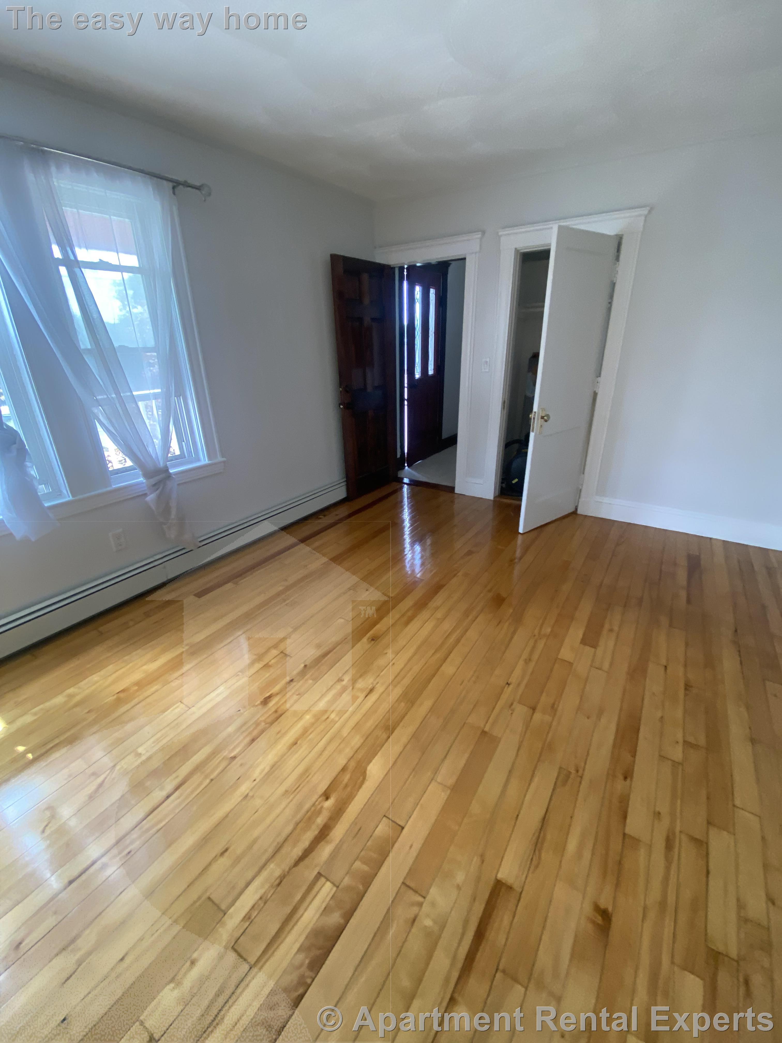 77 Fairfax, Powderhouse