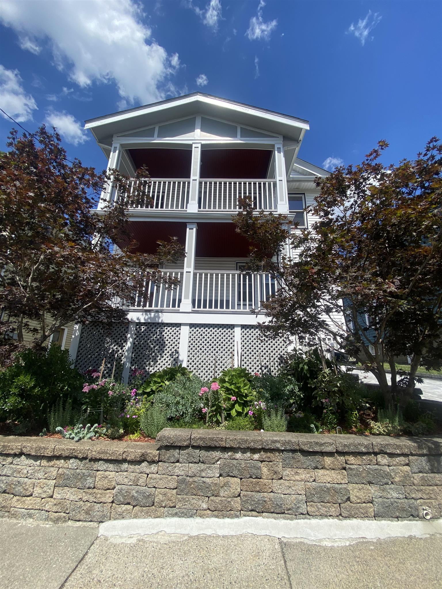 77 Fairfax St, Teele Square