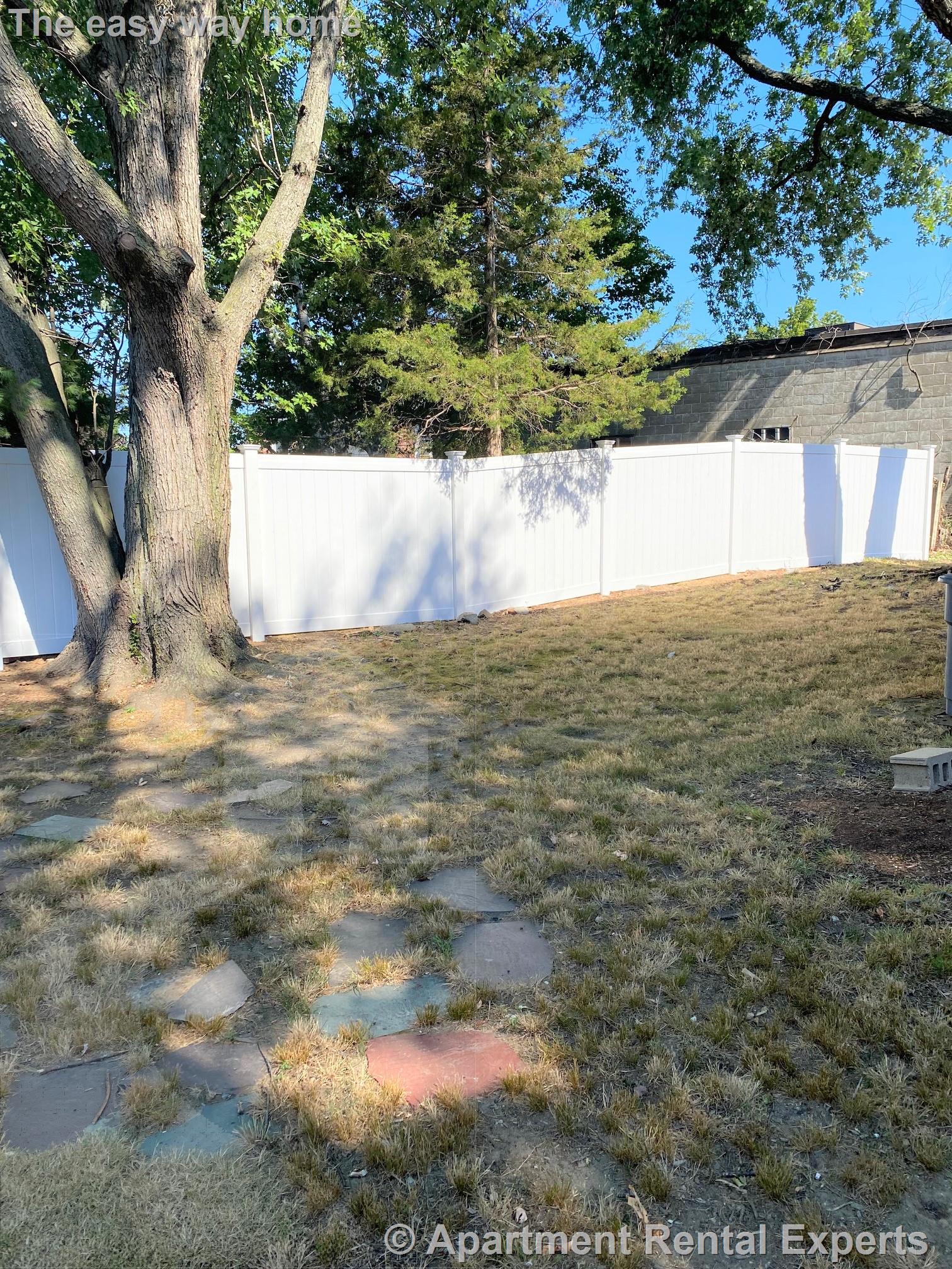 19 Prospect St, Watertown