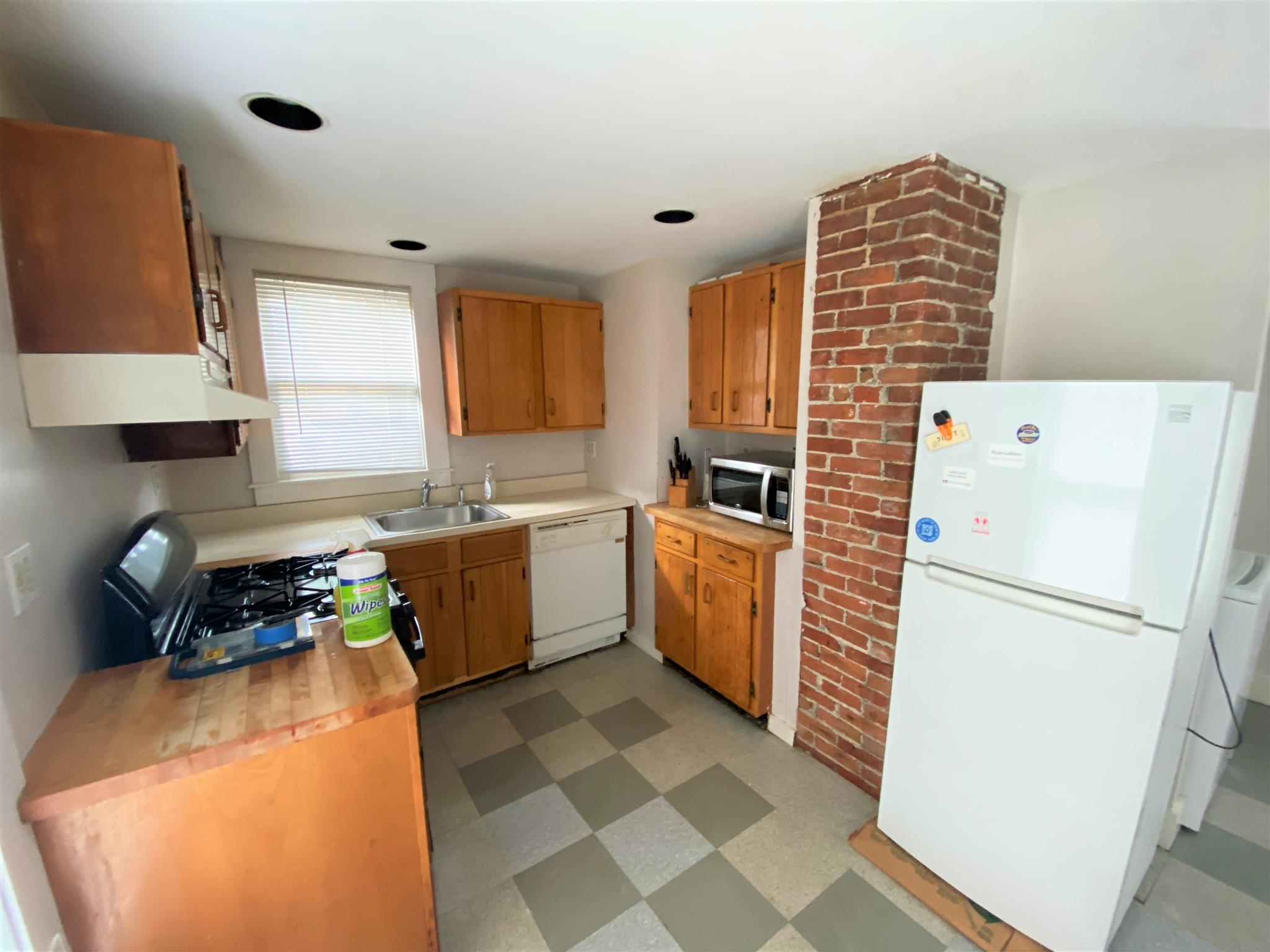 67 Inman, Central Square