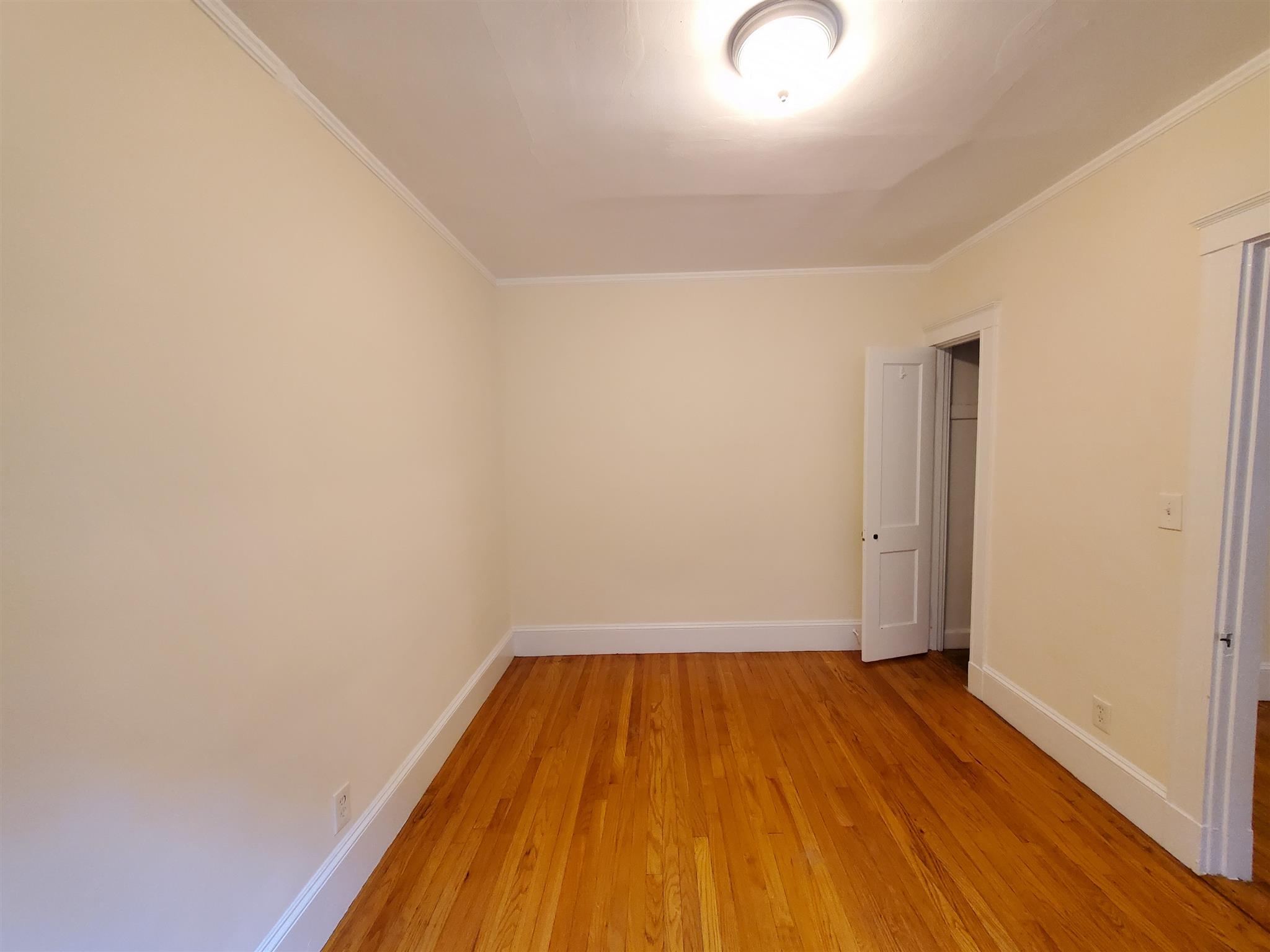 156 Summer St, Porter Square