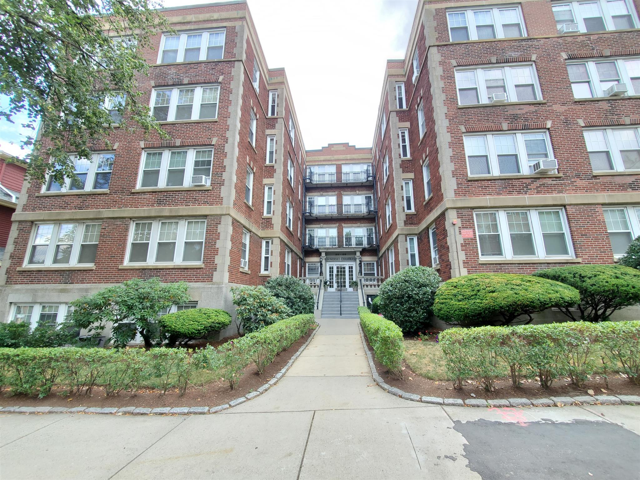 156 Summer St, Porter Square