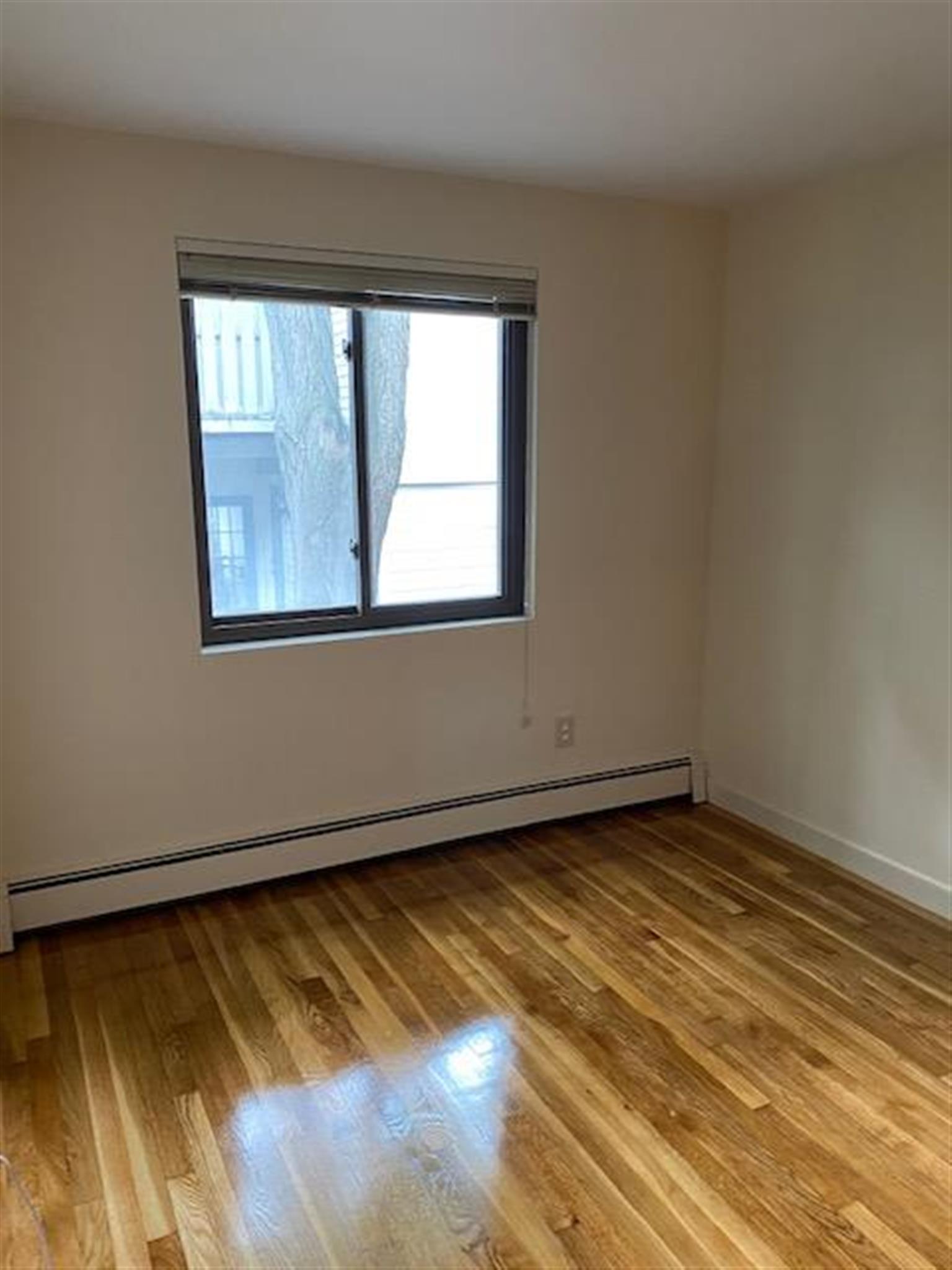 109 Oxford St, Arlington