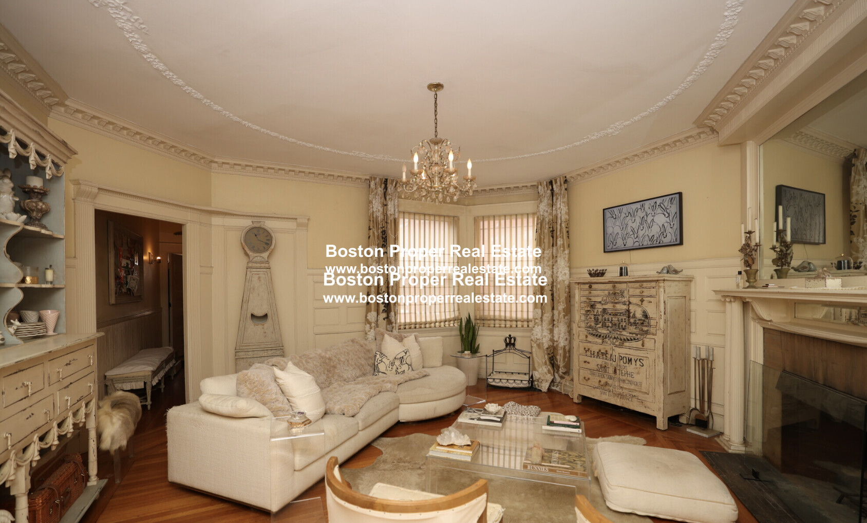 306 Commonwealth Ave, Back Bay