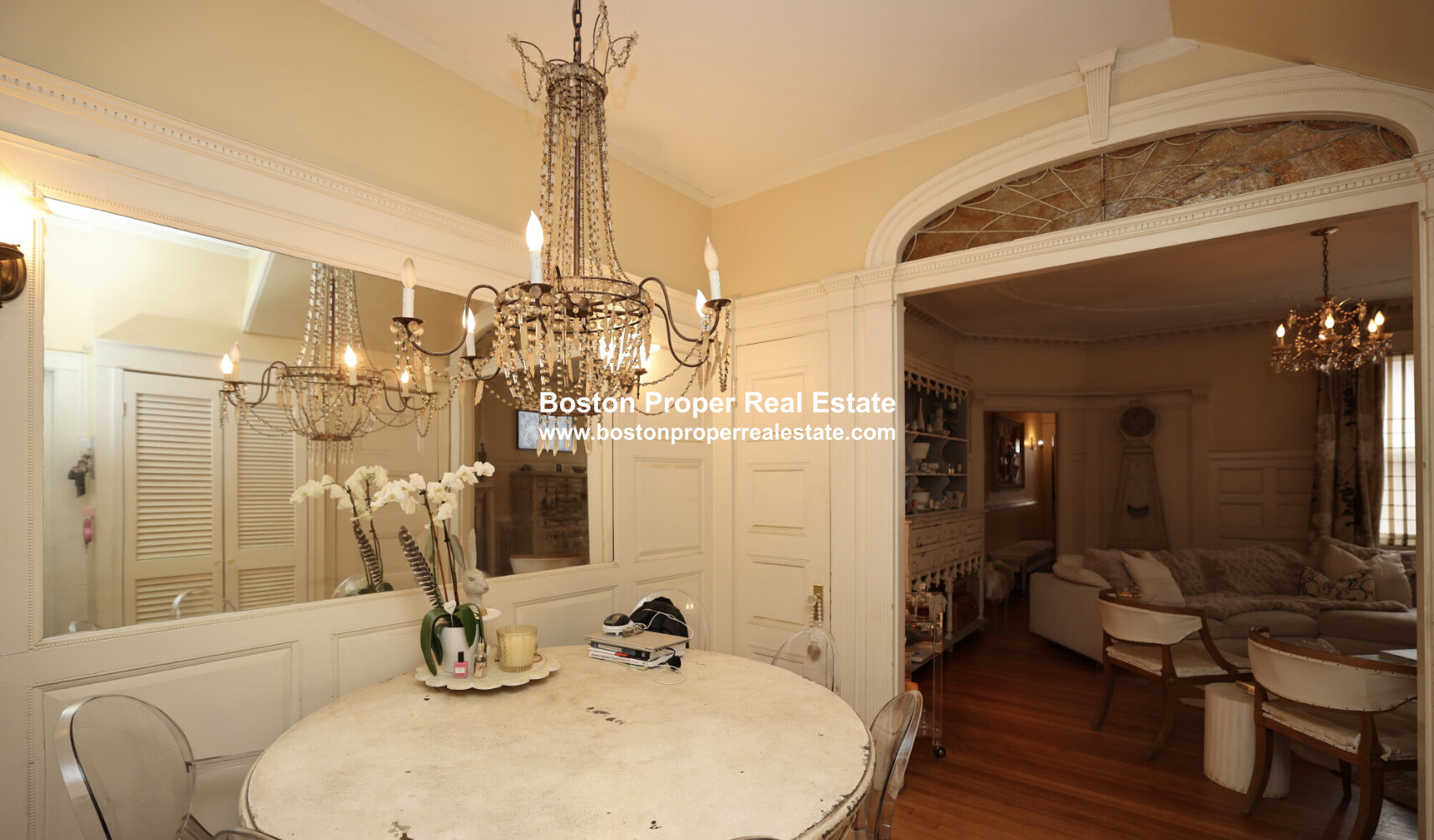 306 Commonwealth Ave, Back Bay