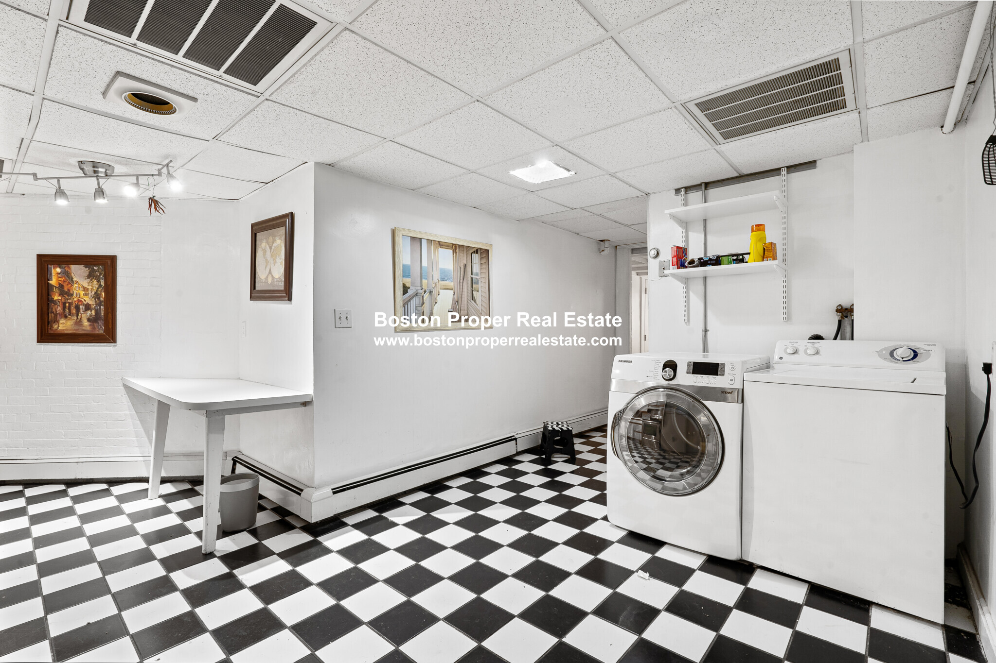 306 Commonwealth Ave, Back Bay