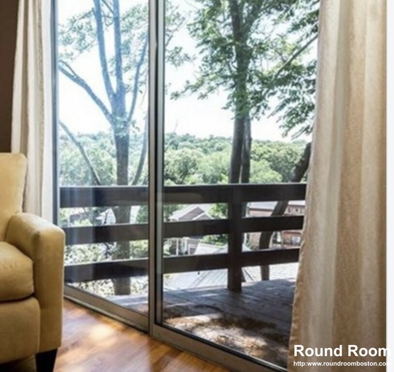 306 Tappan St, Washington Square