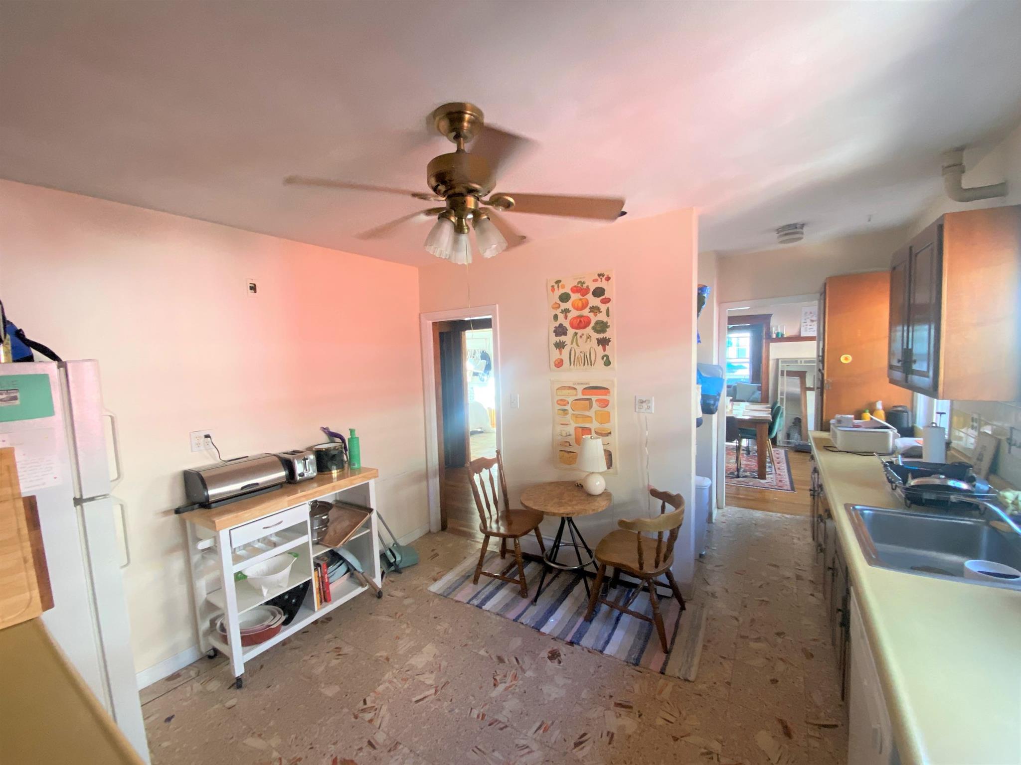 51 Sargent Ave, Gilman Square