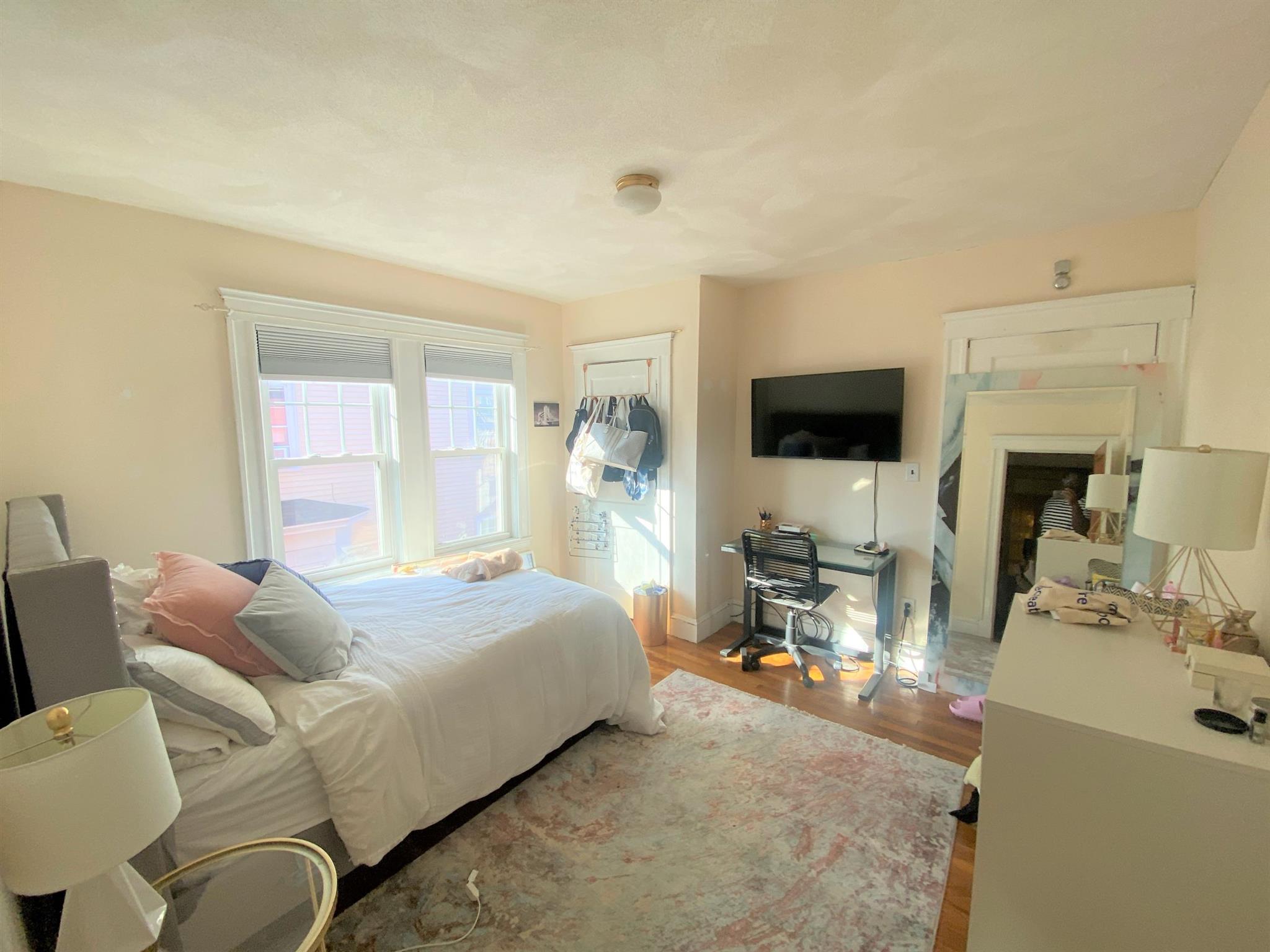 51 Sargent Ave, Spring Hill