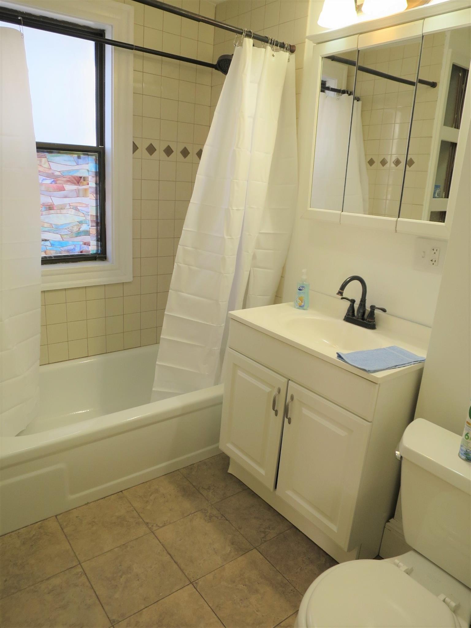 1245 Broadway, Davis Square