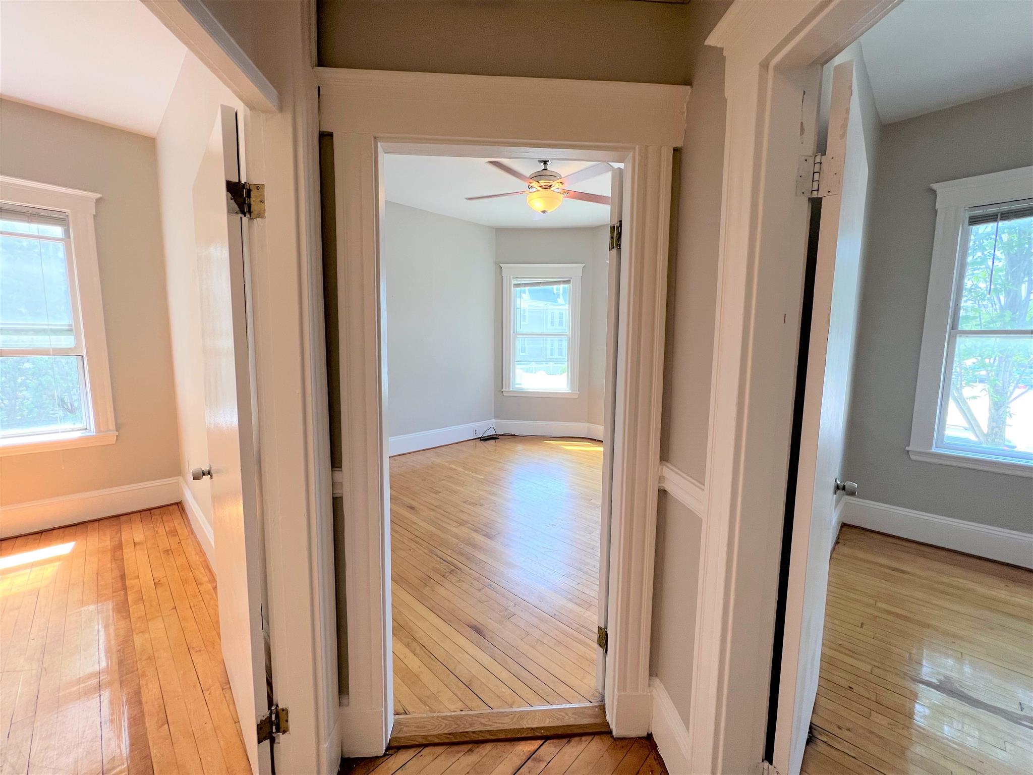 12 Pleasant St, Central Square