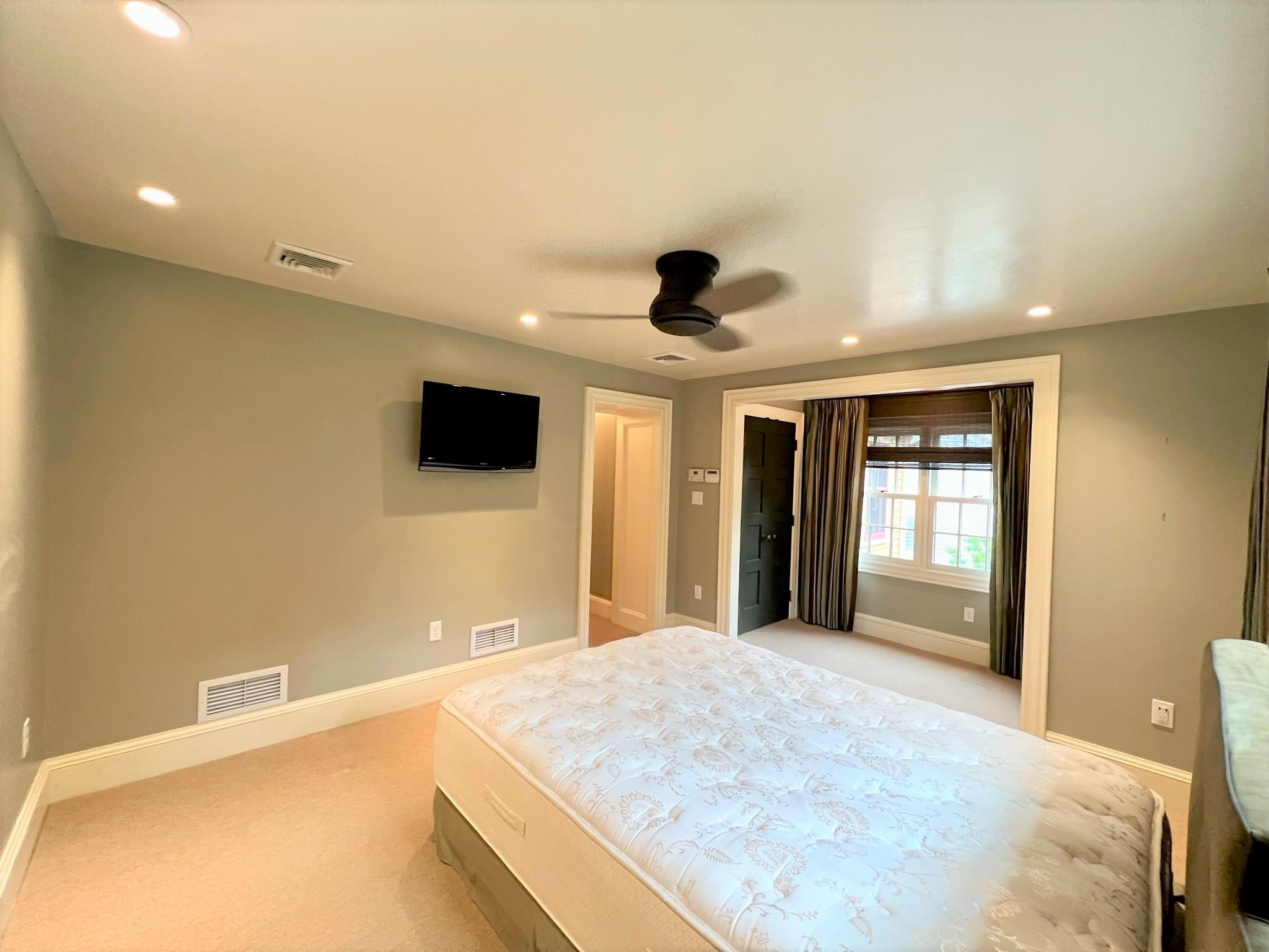 9 Foster Pl, Harvard Square