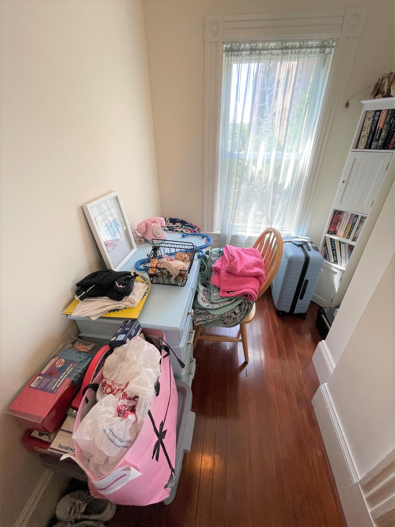 17 Upland Park, Magoun Square