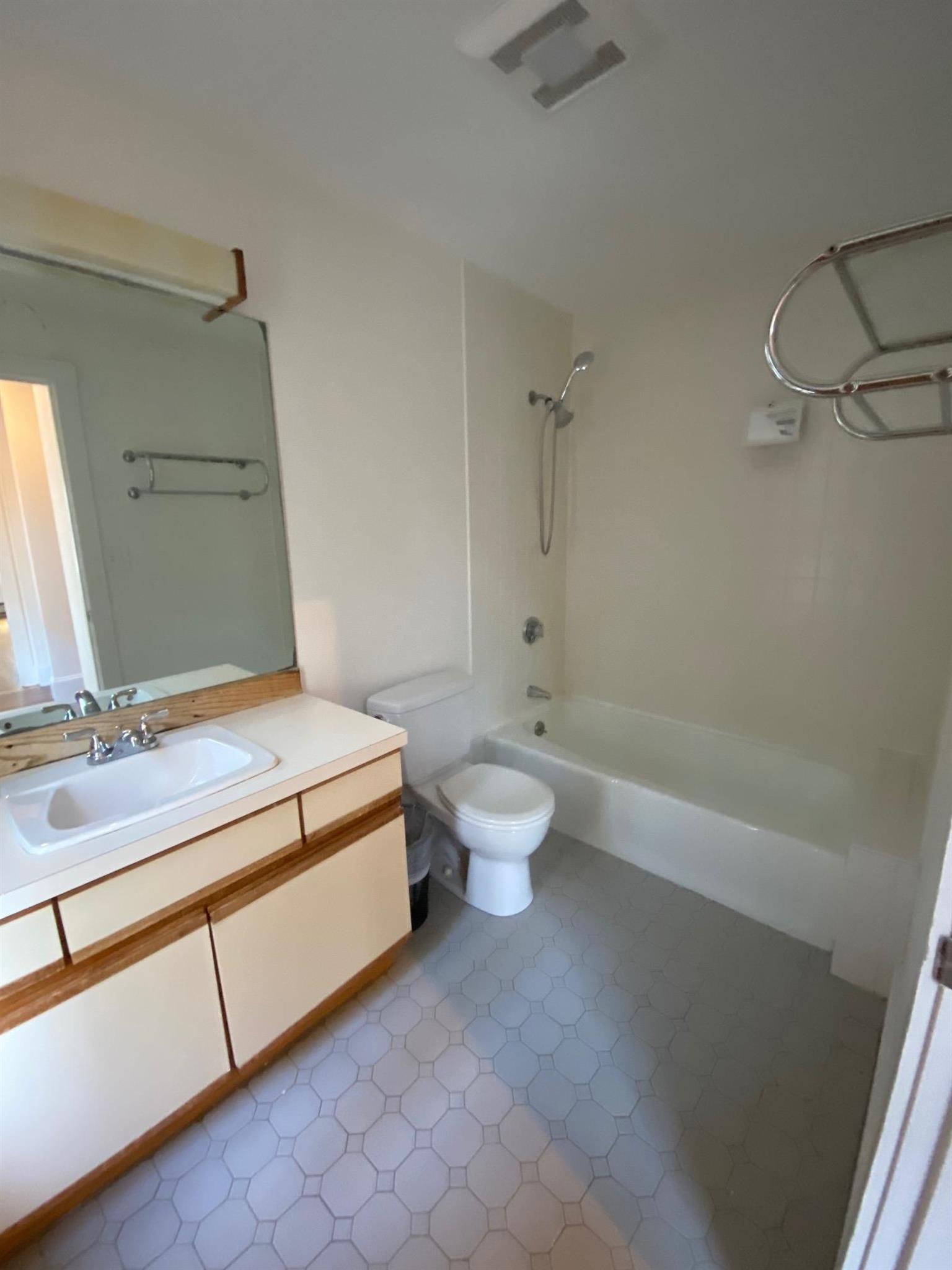 98 Hancock St, Mid-Cambridge