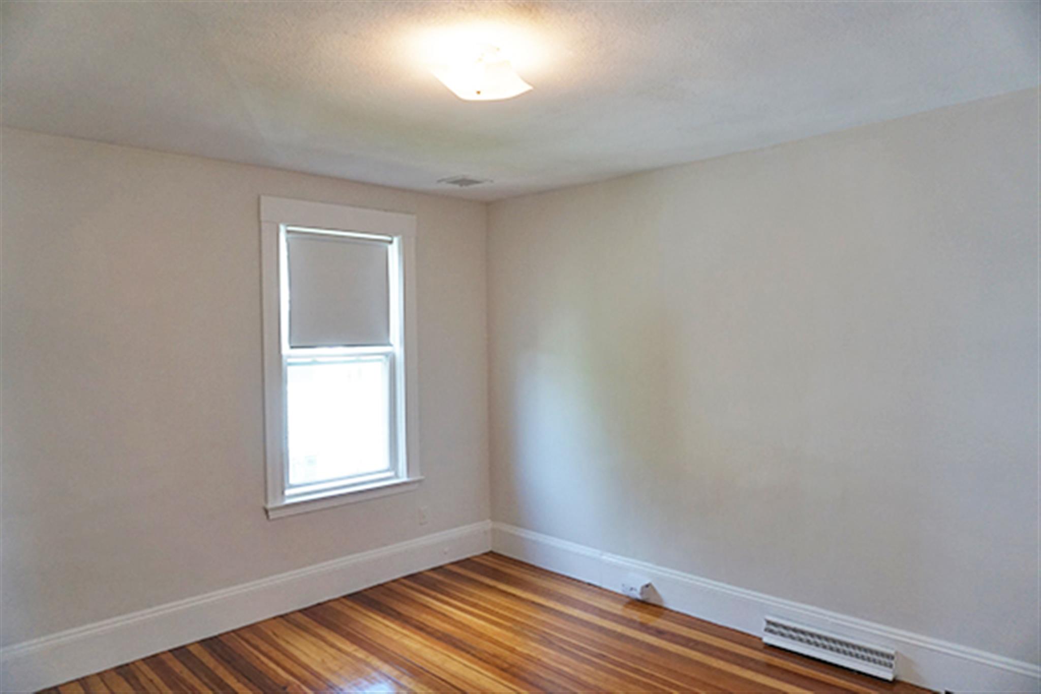 56 Oxford St, Spring Hill