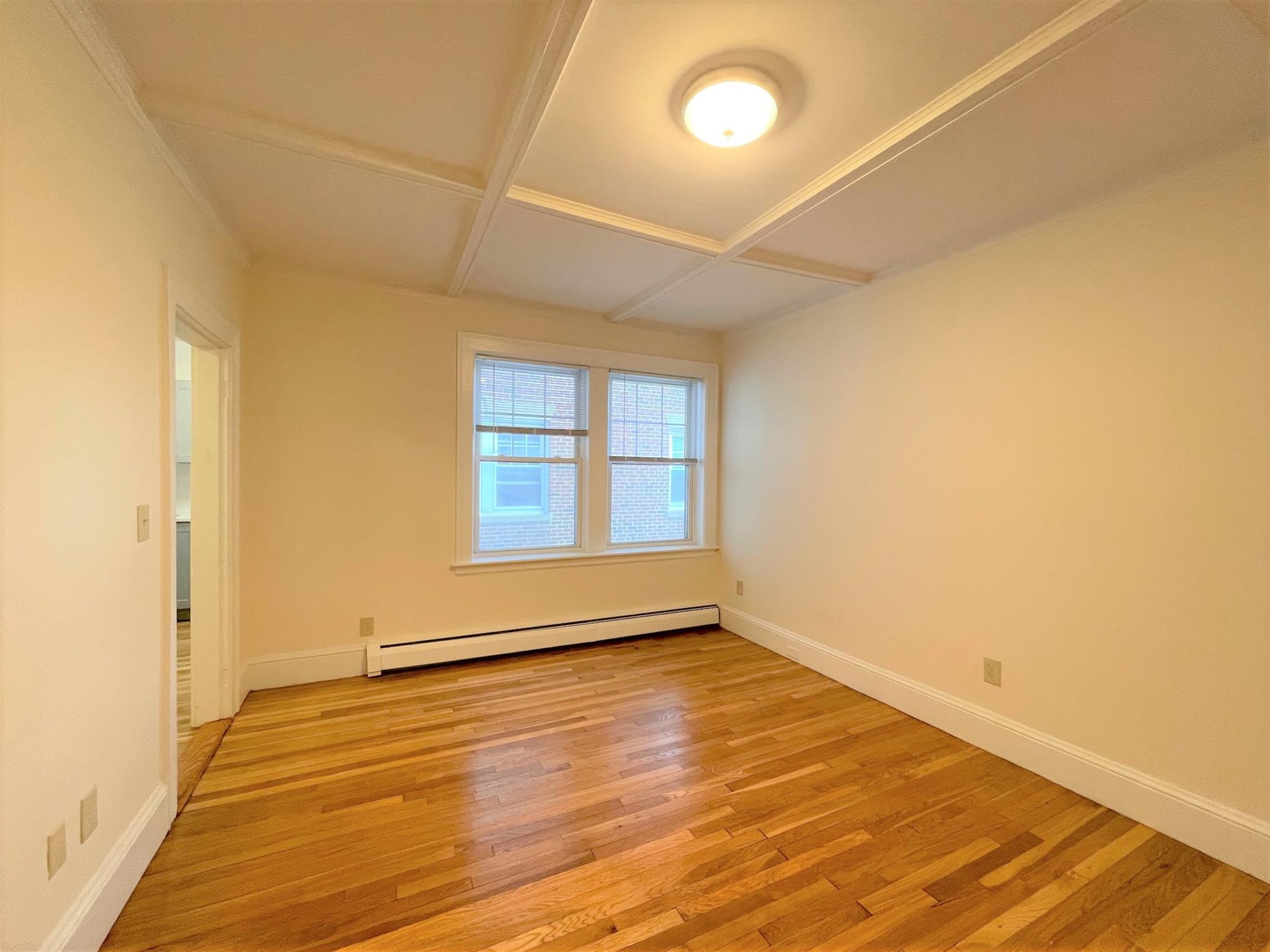 36 College Ave, Tufts