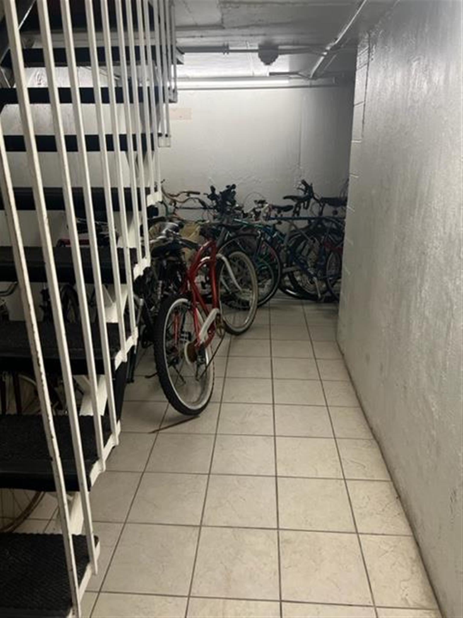 4 Trowbridge Pl, Harvard Square