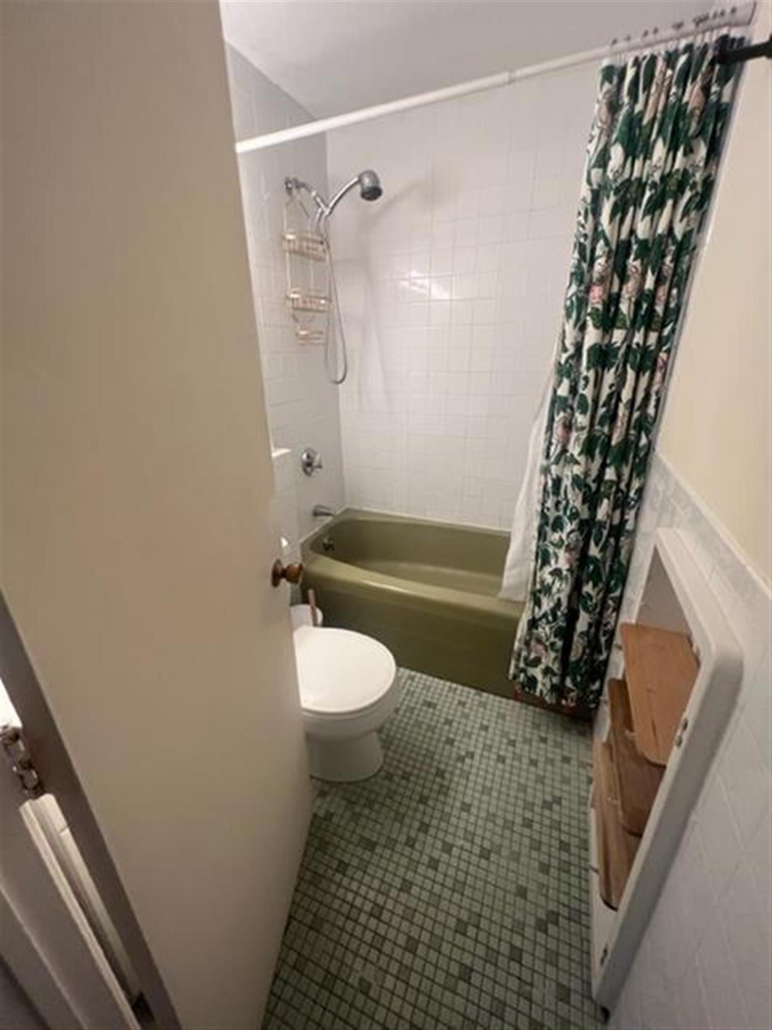 4 Trowbridge Pl, Harvard Square