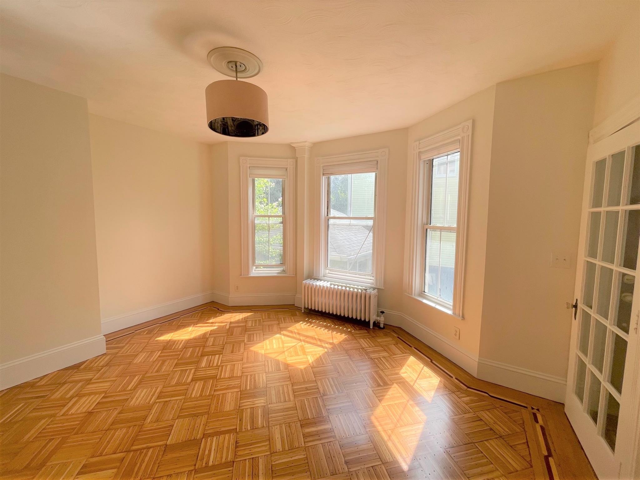 83 Dexter St, Malden