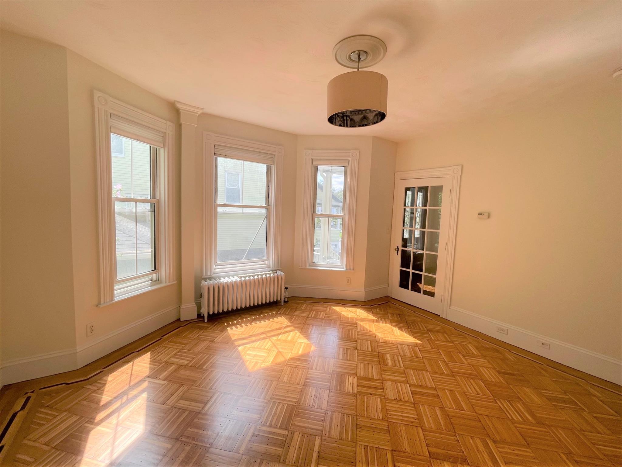 83 Dexter St, Malden