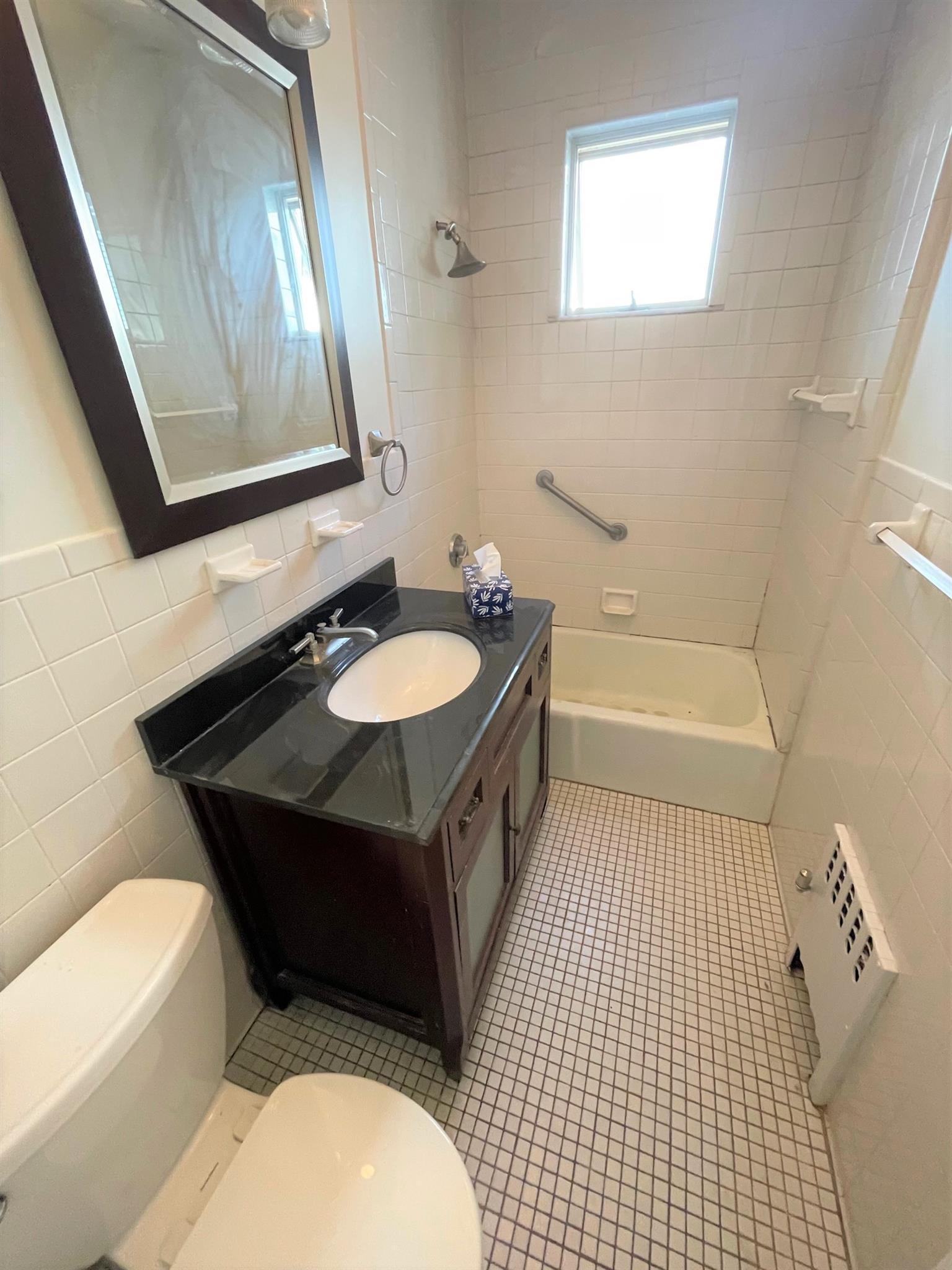 83 Dexter St, Malden