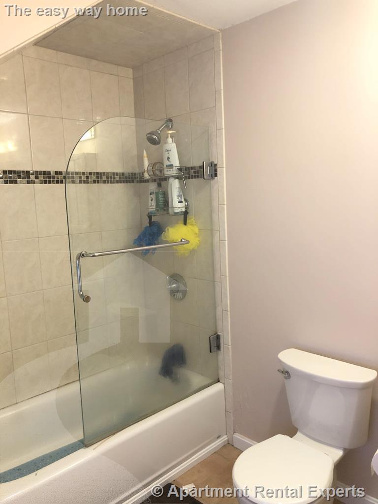 44 Monument, Medford