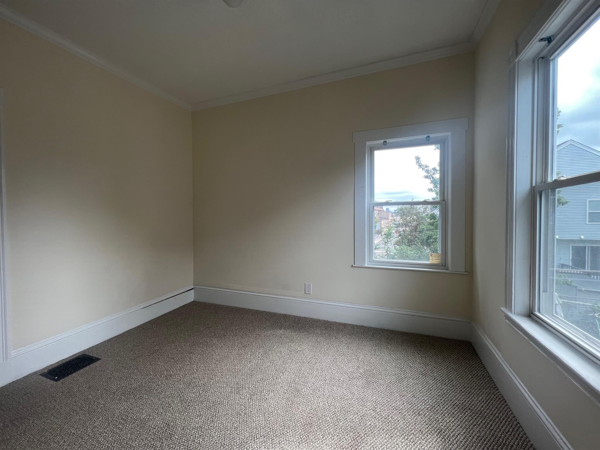 7 Stanford Ter, Porter Square