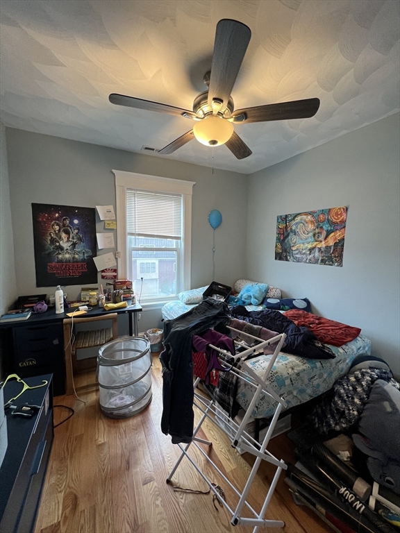 307 Highland Ave, Powder House Square