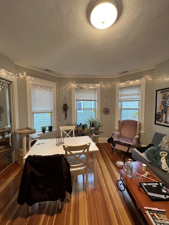 307 Highland Ave, Powder House Square