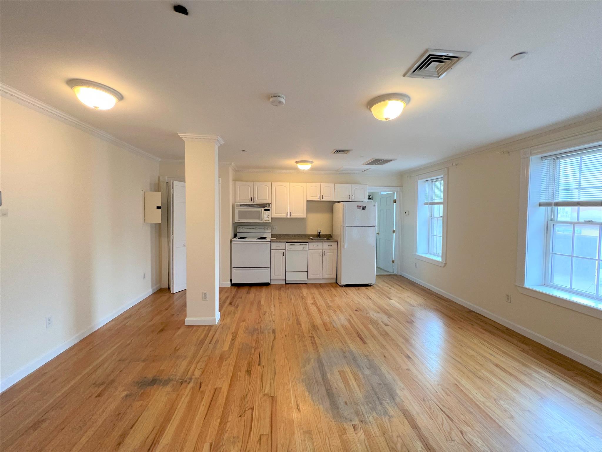 8 Bishop Richard Allen Dr, Central Square