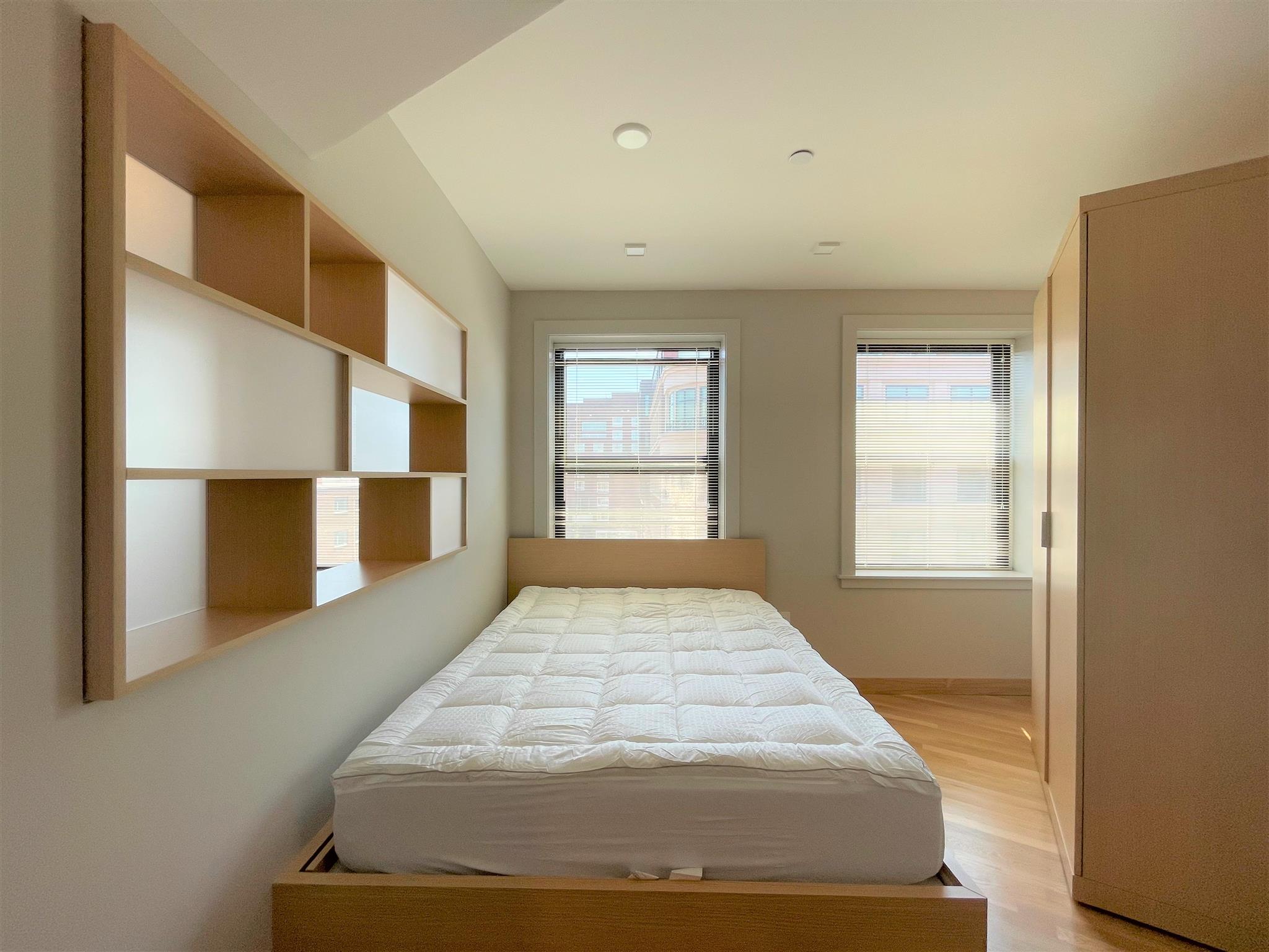 115 Mount Auburn St, Harvard Square