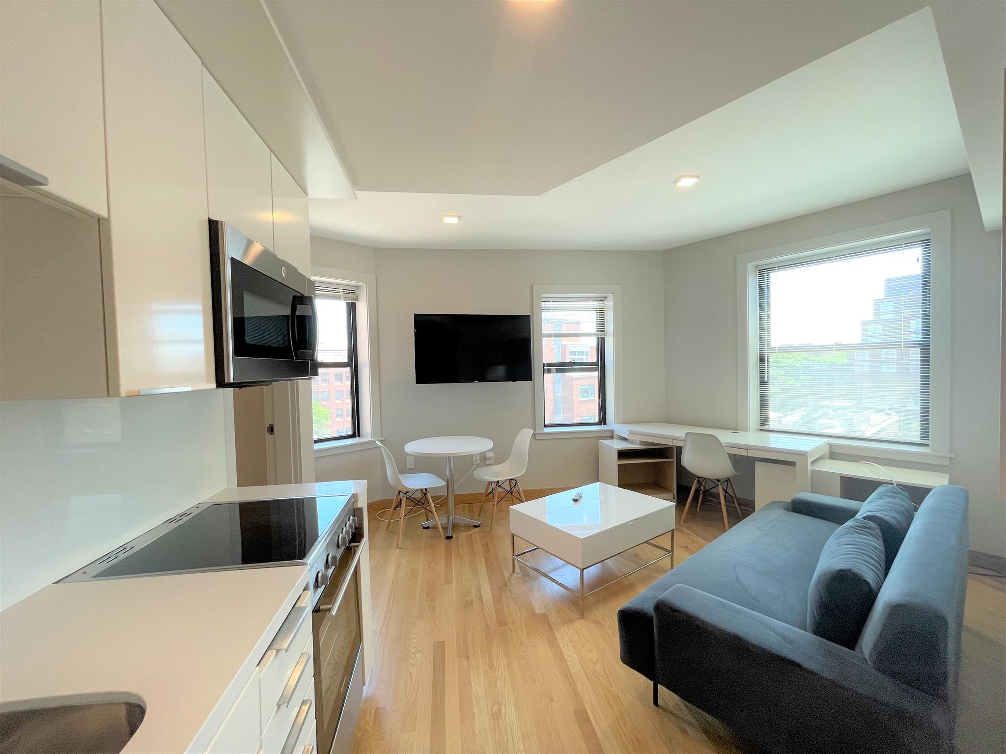 115 Mount Auburn St, Harvard Square